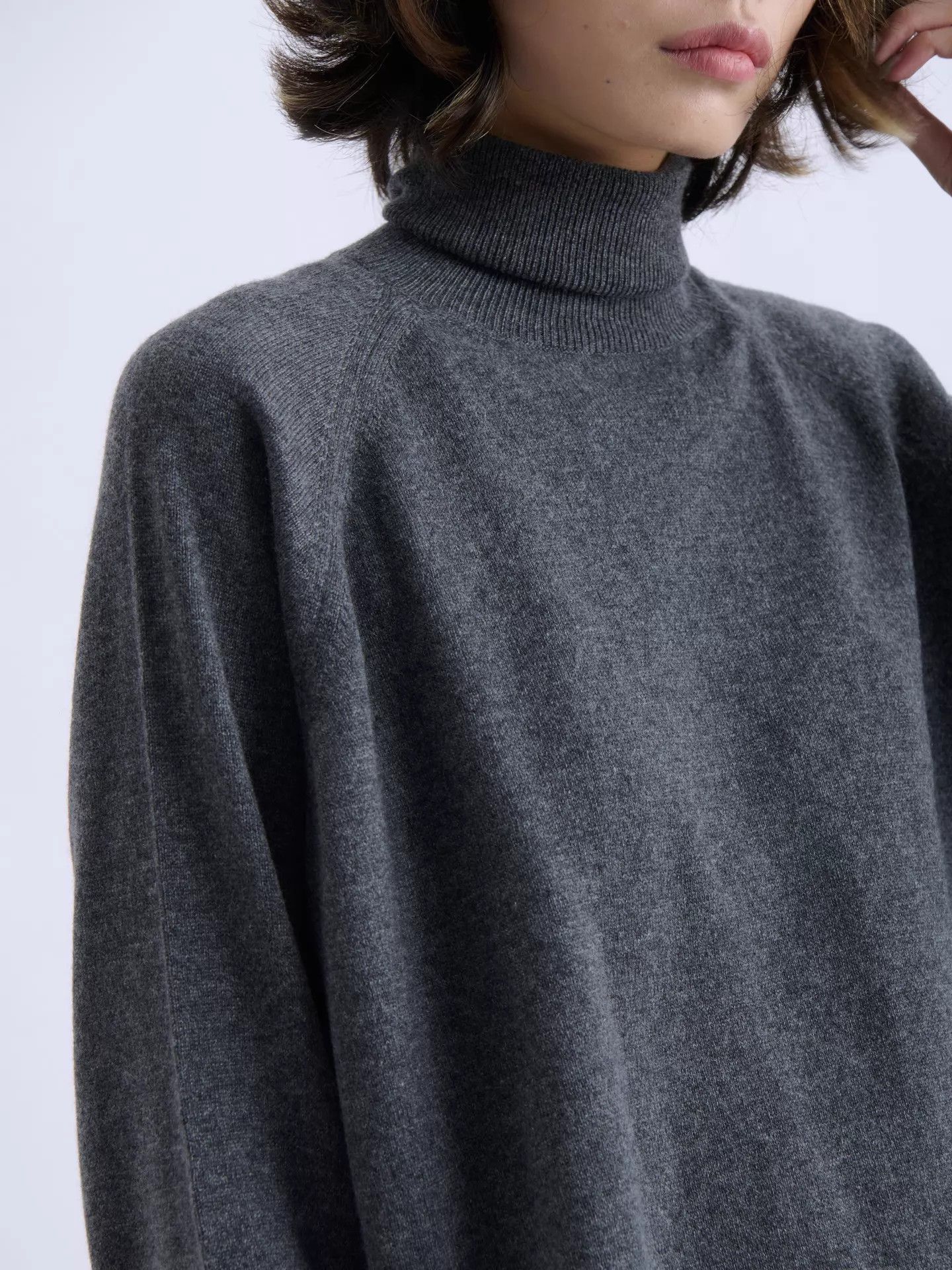 Prada PRADA Charcoal Gray Turtleneck Cashmere Sweater Size XS / US 0-2 / IT 36-38 - 6 Thumbnail
