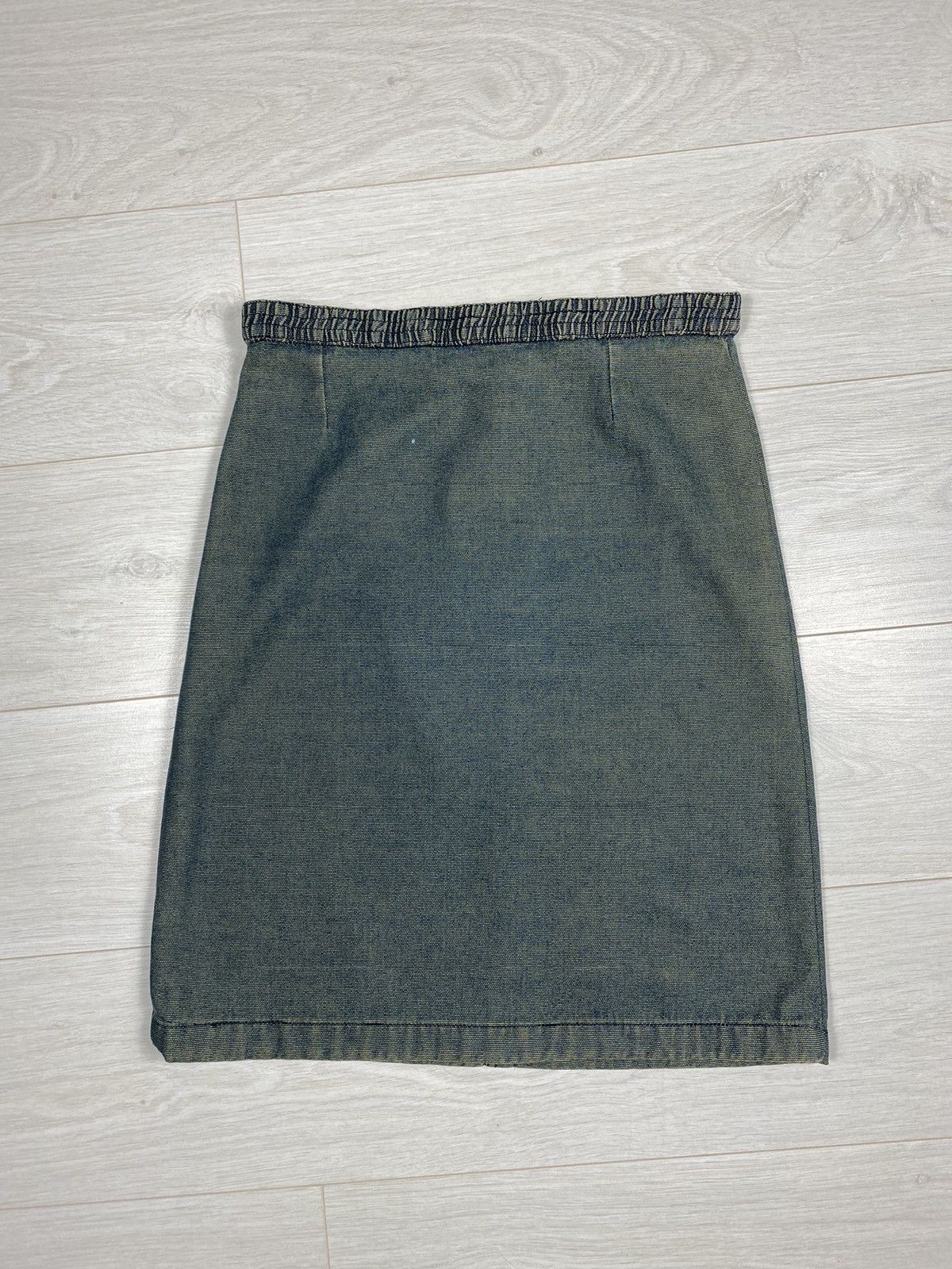 Chanel × Vintage Rare 2001 Chanel Suit Size S / US 4 / IT 40 - 16 Thumbnail