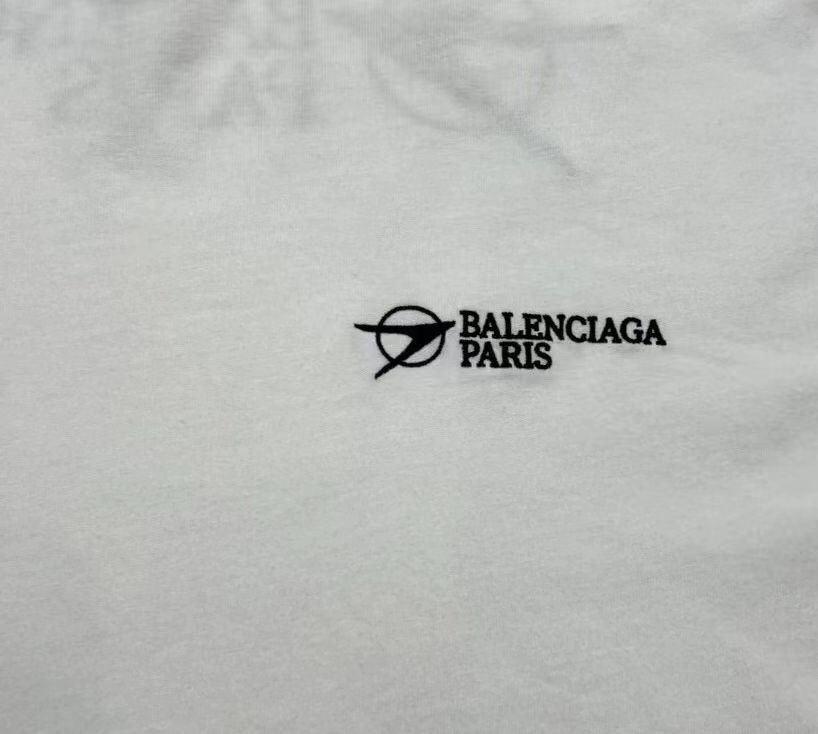 Balenciaga Balenciaga Embroidered boomerang Logo Short 2410-Nextarrow Size US M / EU 48-50 / 2 - 3 Thumbnail