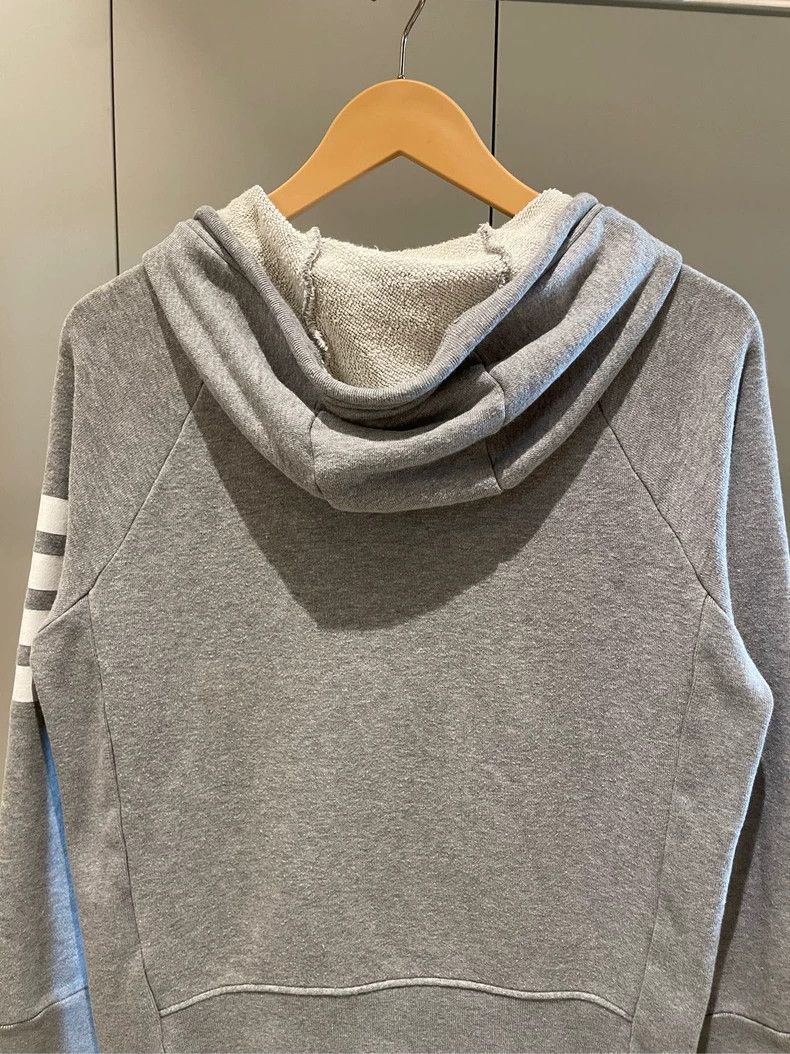 Thom Browne Thom browne Gray classic four-striped zipper jacket 2504-Ne Size US XS / EU 42 / 0 - 5 Thumbnail