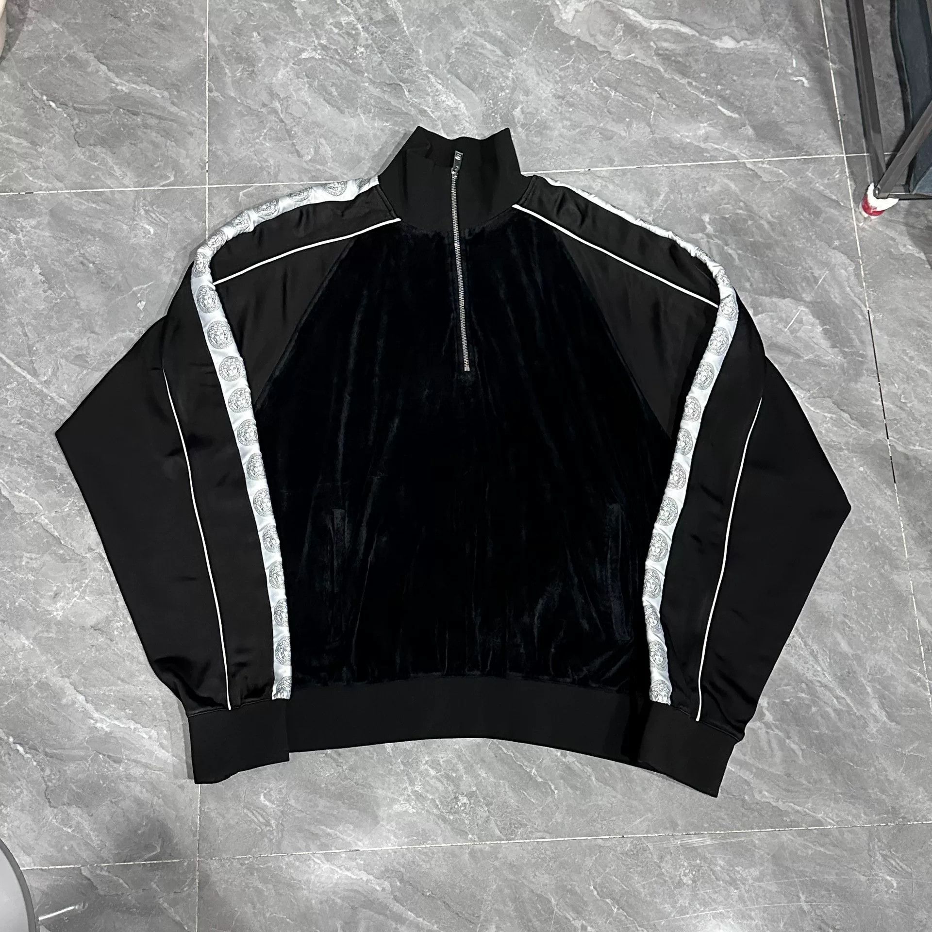 Versace Versace Velvet Half-Zip Sweatshirt Size US XXL / EU 58 / 5 - 1 Thumbnail