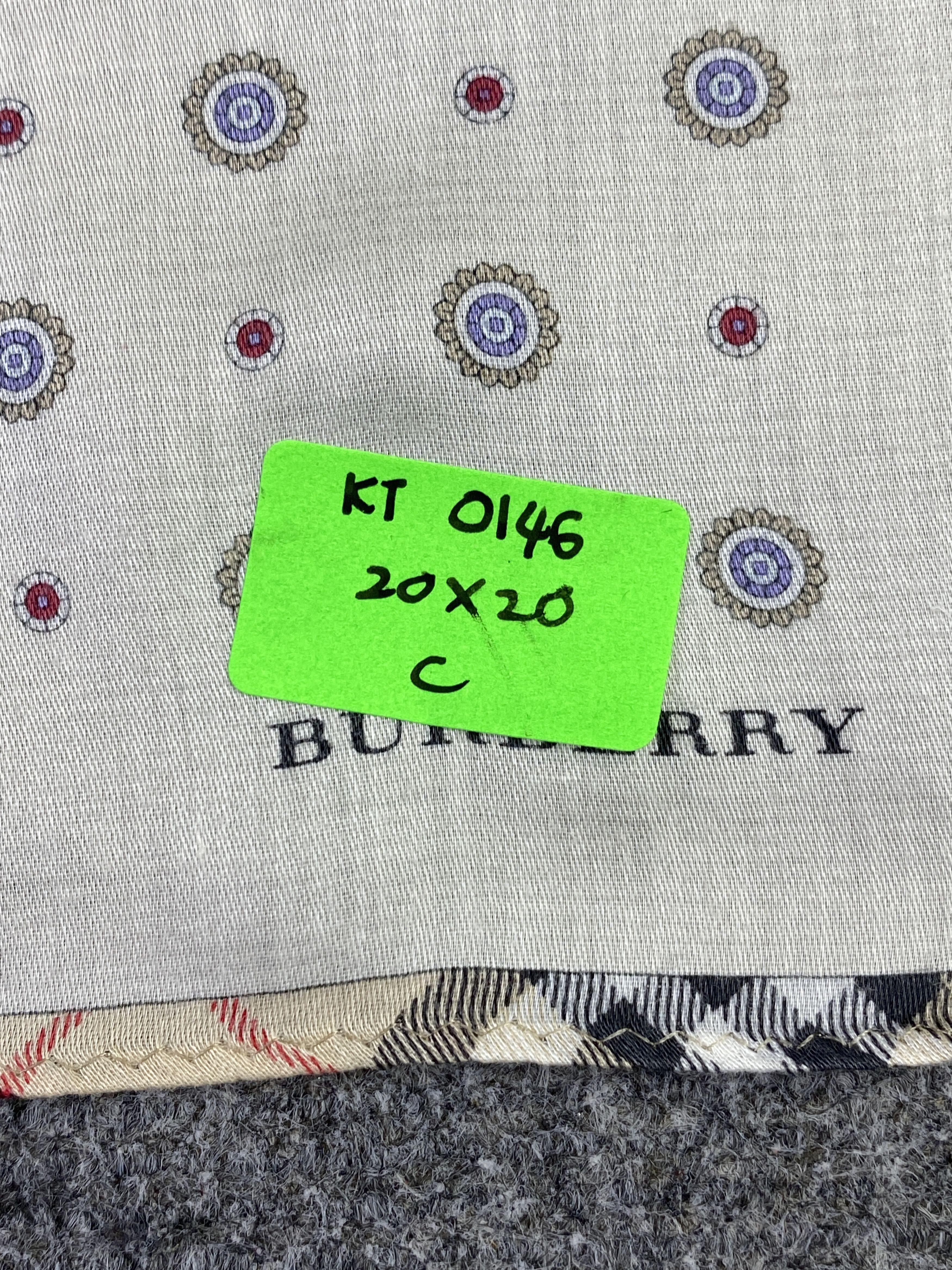 Burberry Vintage Burberry Handkerchief / Neckerchief KT0146 Size ONE SIZE - 8 Thumbnail