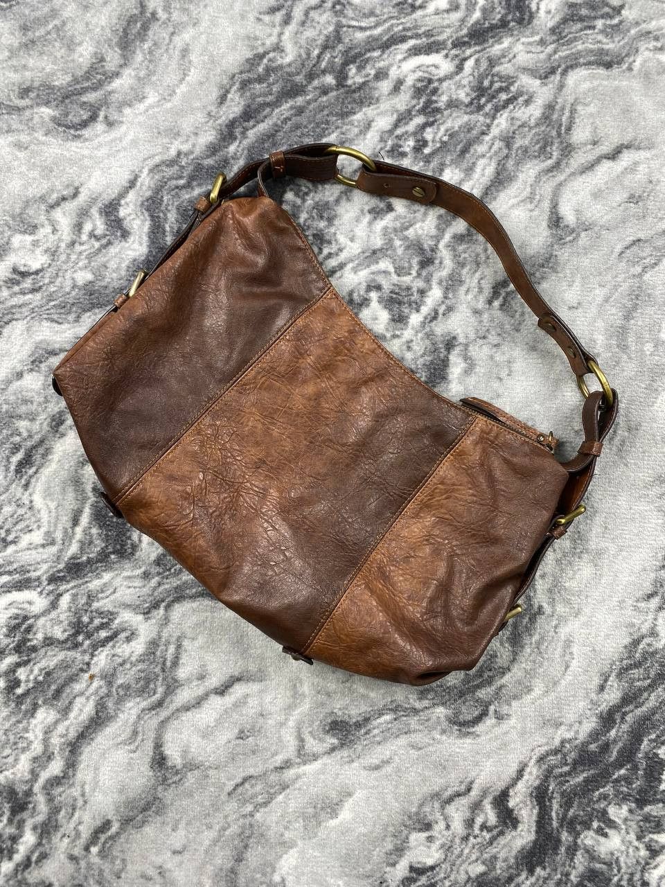Dolce & Gabbana Vintage Dolce Gabbana Leather Shoulder Bag 90s Big Logo DG Size ONE SIZE - 8 Thumbnail