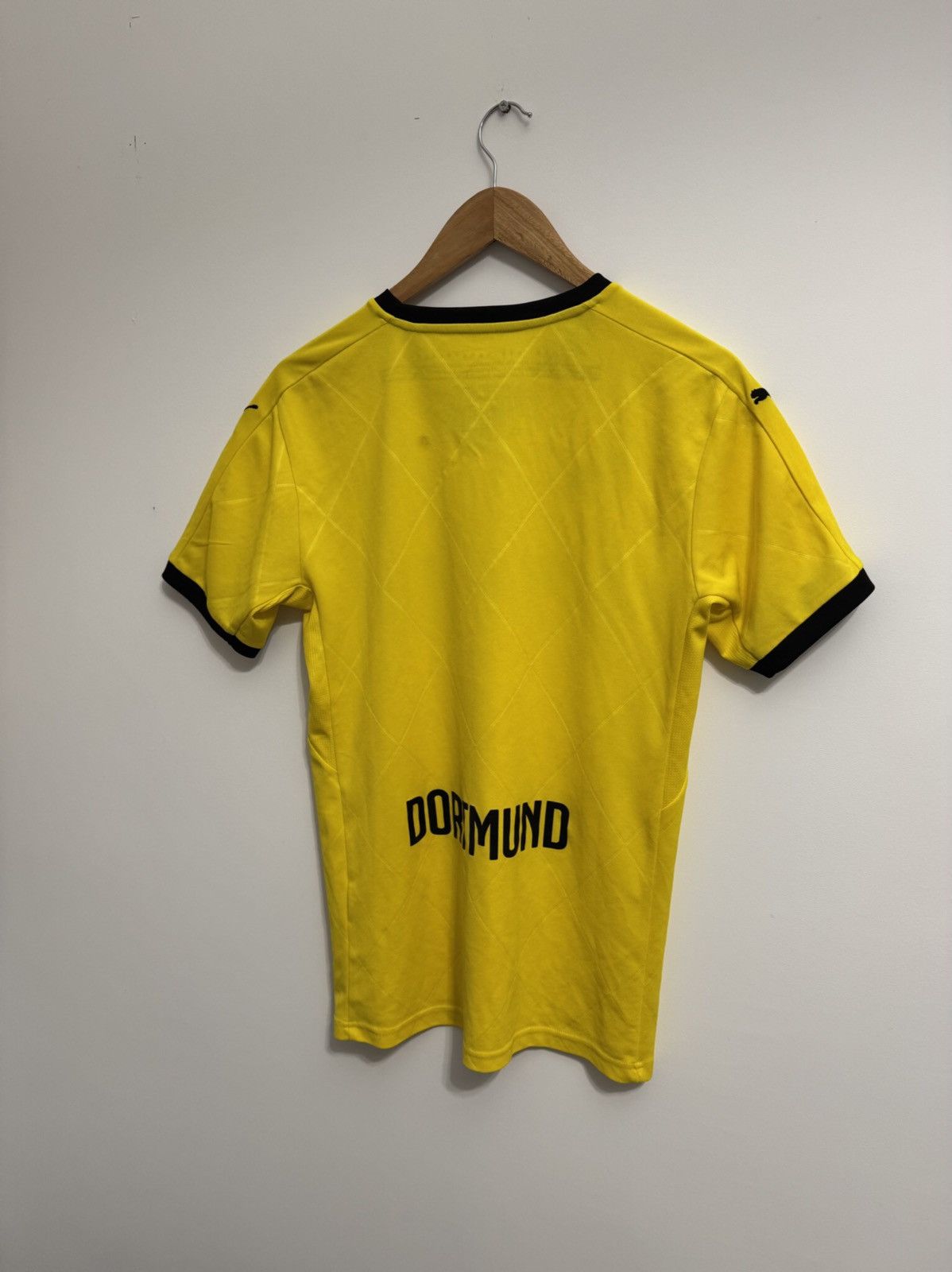 Puma × Vintage 2017 BVB Puma Borrusia Dortmund Yellow Jersey Size US S / EU 44-46 / 1 - 6 Thumbnail