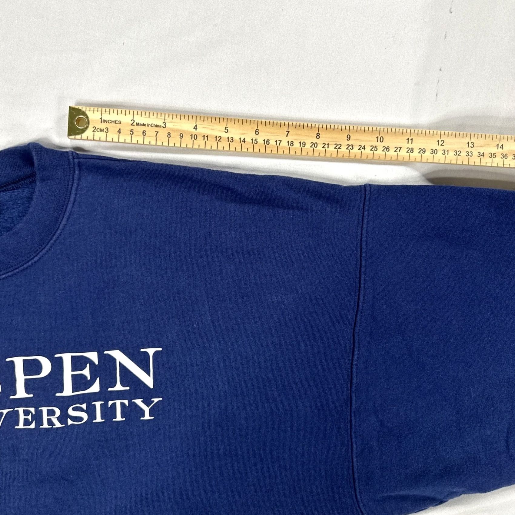 Hanes VINTAGE Hanes XL Aspen University Sweatshirt 90s Blue Cotton Logo Embroidered Crew Neck Pullover UNISEX Adults Mens Womens Size US XL / EU 56 / 4 - 4 Thumbnail