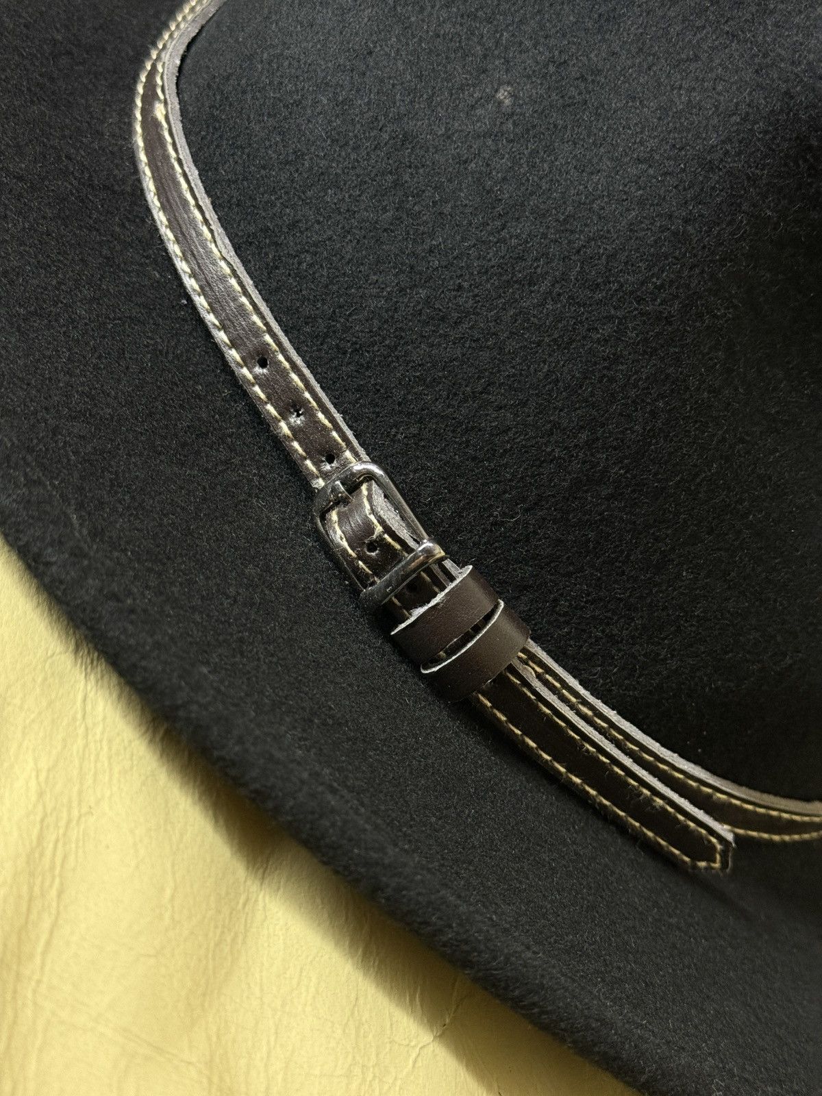 Vintage Vintage Y2K Atrium Black Wool Hat Waterproof leather strap Size ONE SIZE - 3 Thumbnail
