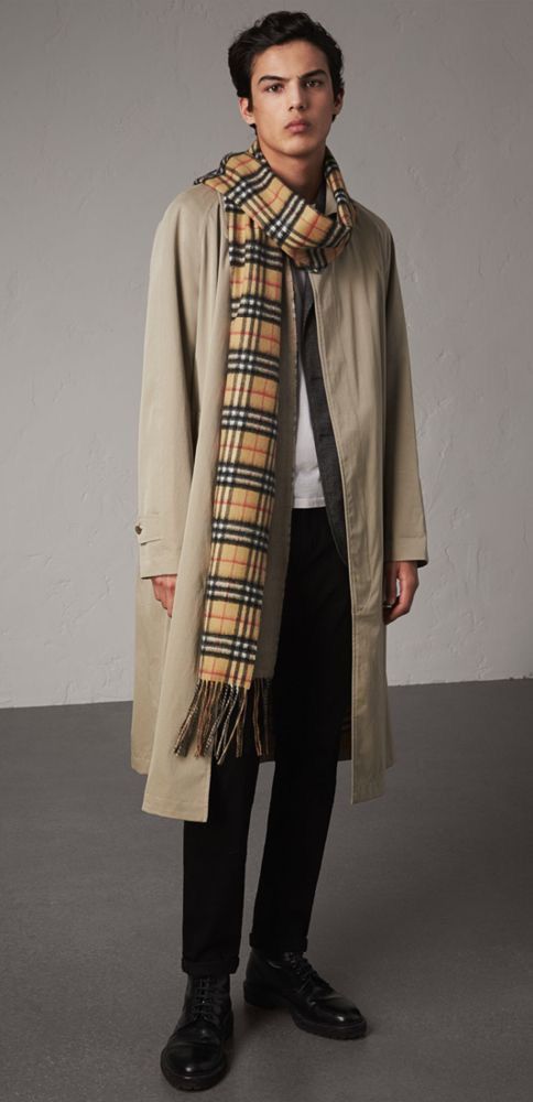 Burberry Vintage Burberrys Of London Lambswool Scarf Made In England Size ONE SIZE - 3 Thumbnail