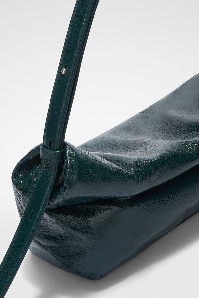 Jil Sander o1loc1c0426 Size:OS/Rollup Small in Black Size ONE SIZE - 3 Thumbnail