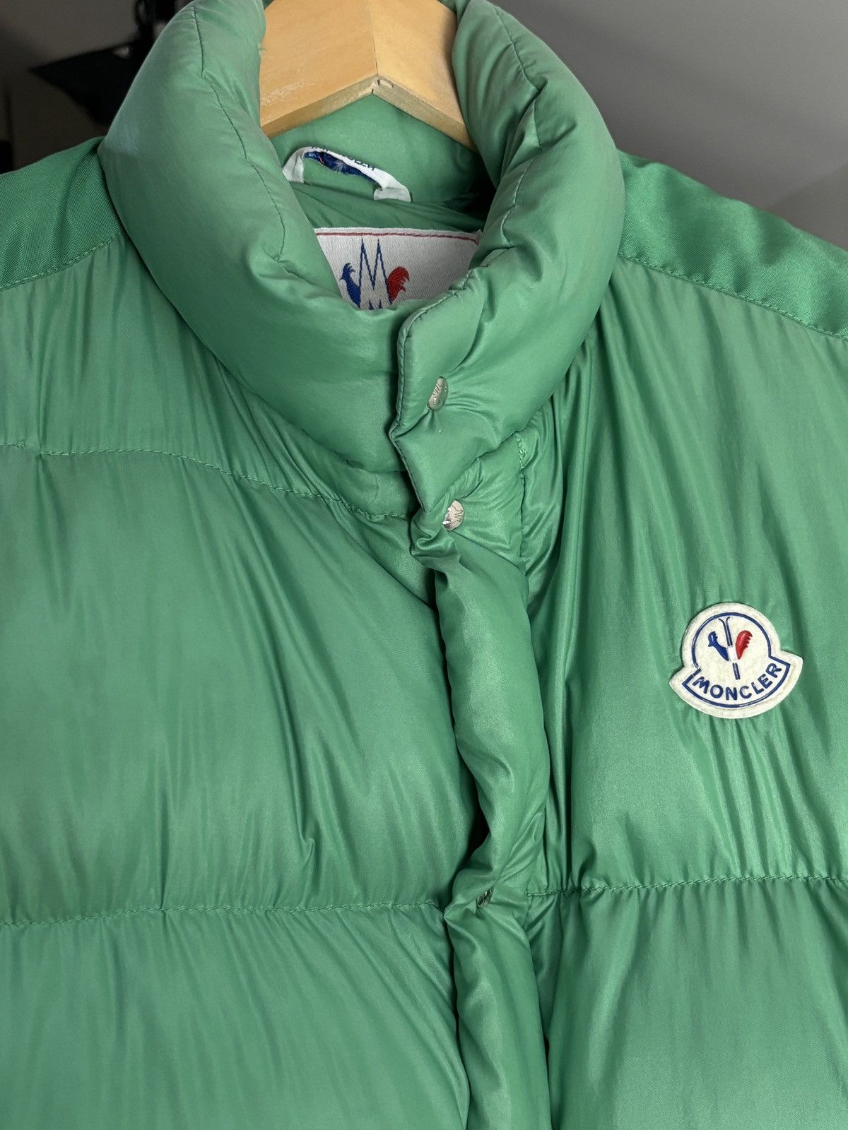 Moncler 90s Moncler Grenoble Vintage Down Jacket Puffer Vest Rare Size US M / EU 48-50 / 2 - 3 Thumbnail