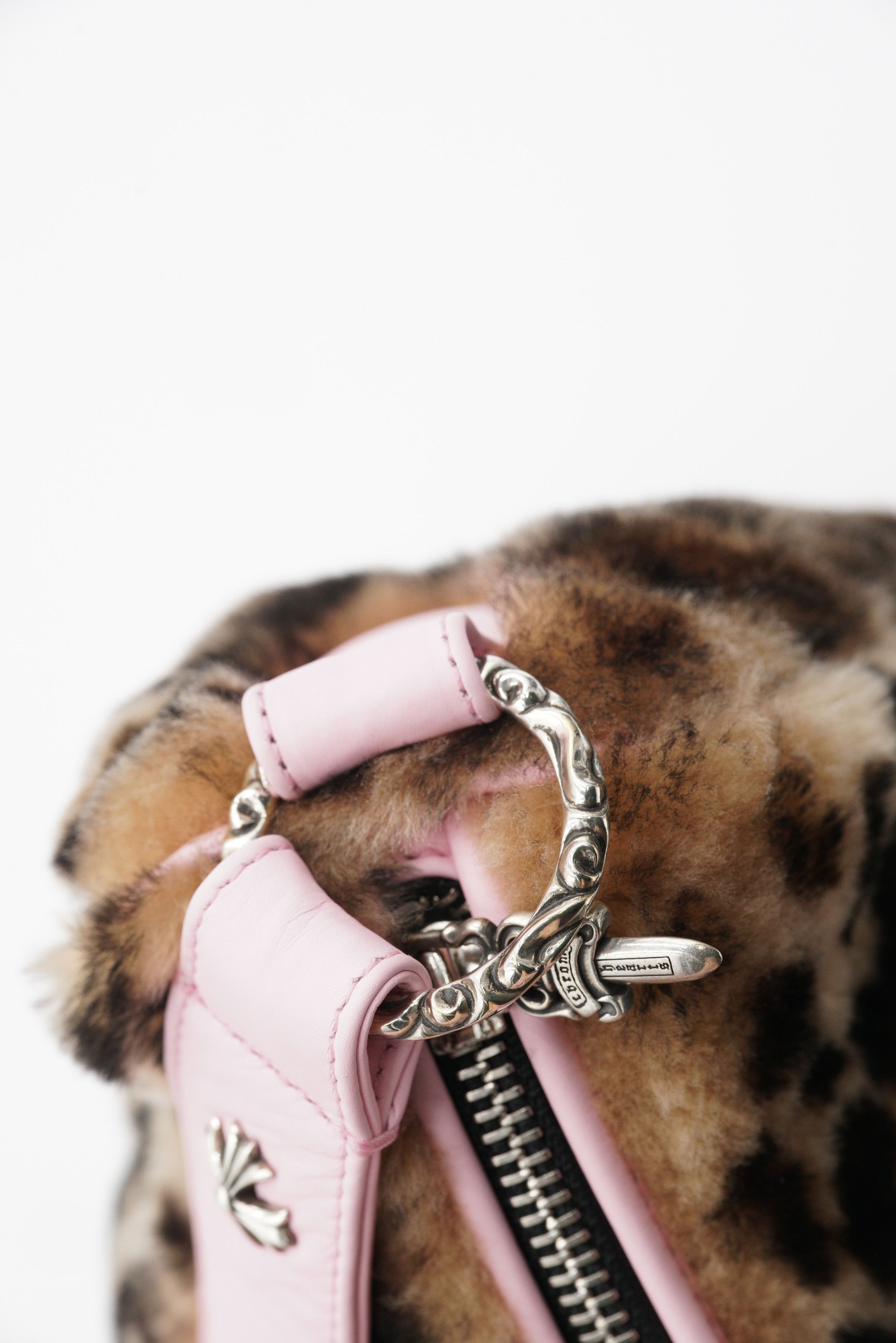 Chrome Hearts Chrome Hearts Faux Fur Dagger Embellished Chicken Nugget Bag Size ONE SIZE - 9 Thumbnail