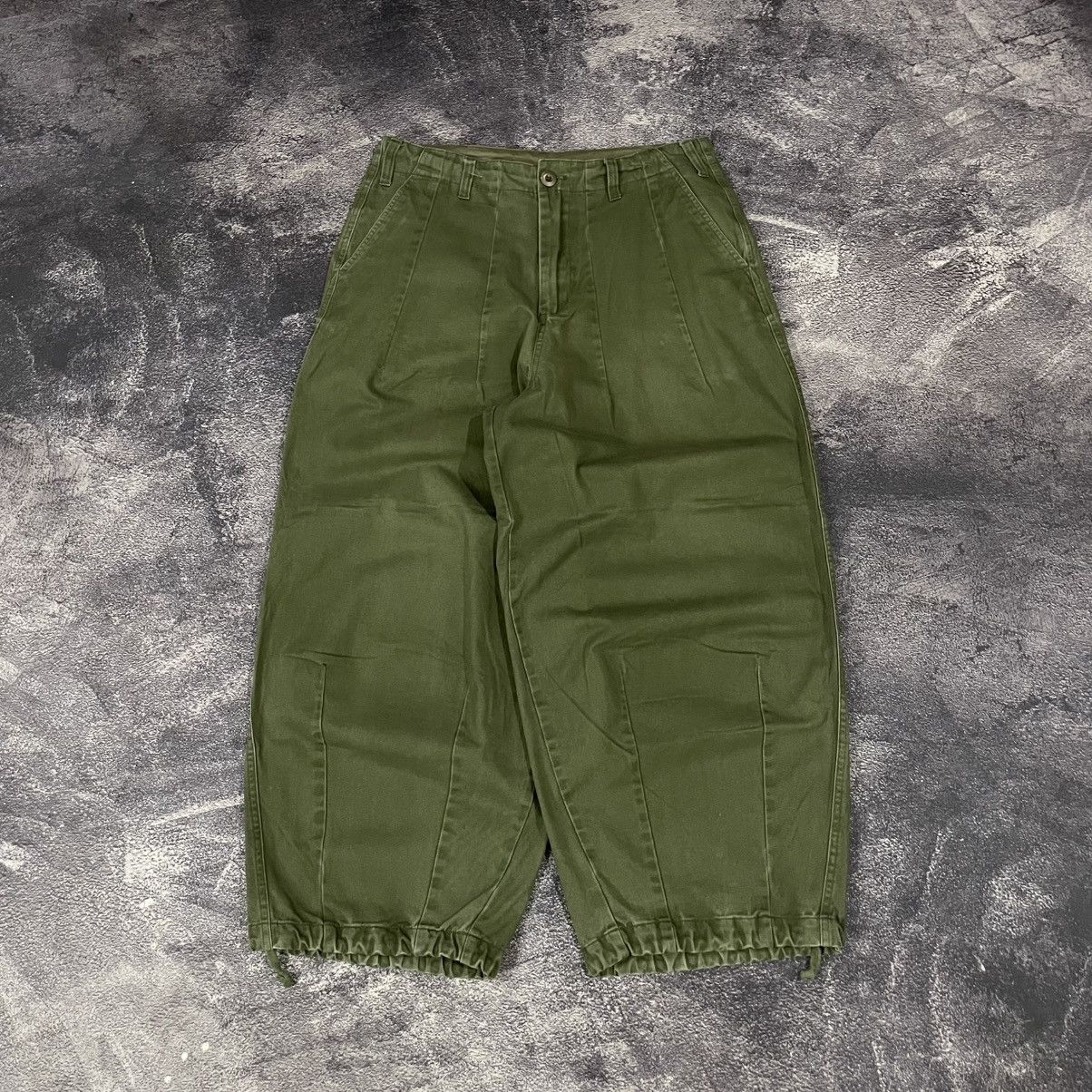 Japanese Brand × Supreme Live in comfort travel balloon pants Size US 33 - 1 Thumbnail