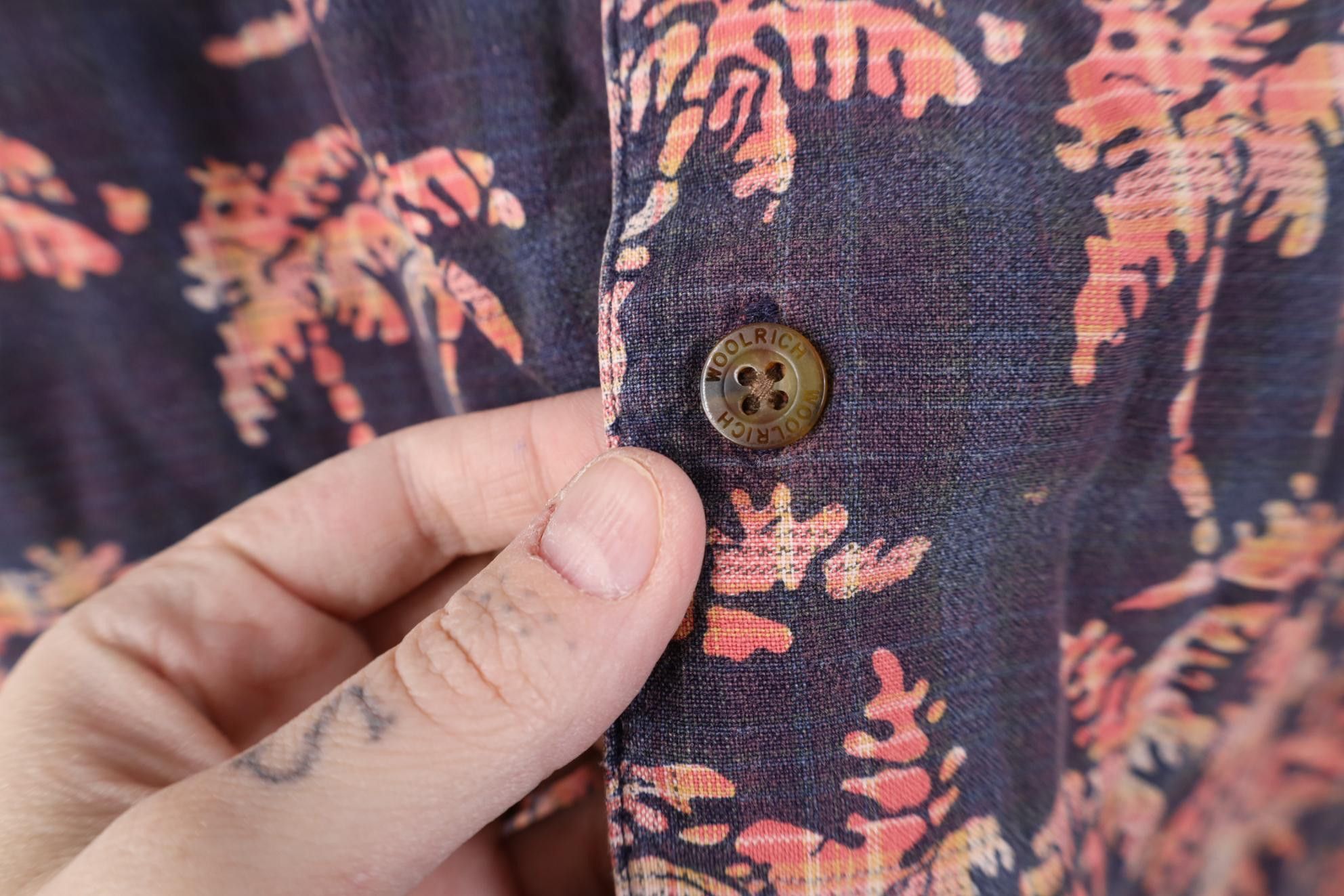 Woolrich Woolen Mills Vintage 90s Woolrich Tree Beach Luau Hawaiian Button Shirt Size US XL / EU 56 / 4 - 5 Thumbnail