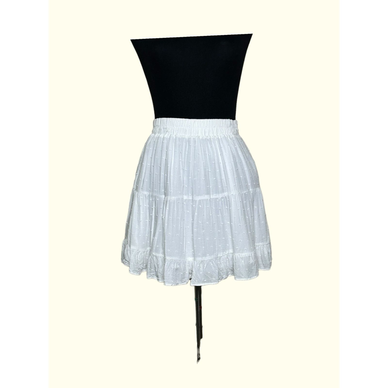 Forever 21 Forever 21 white pull on mini skirt size M Size 30" / US 8 / IT 44 - 6 Thumbnail