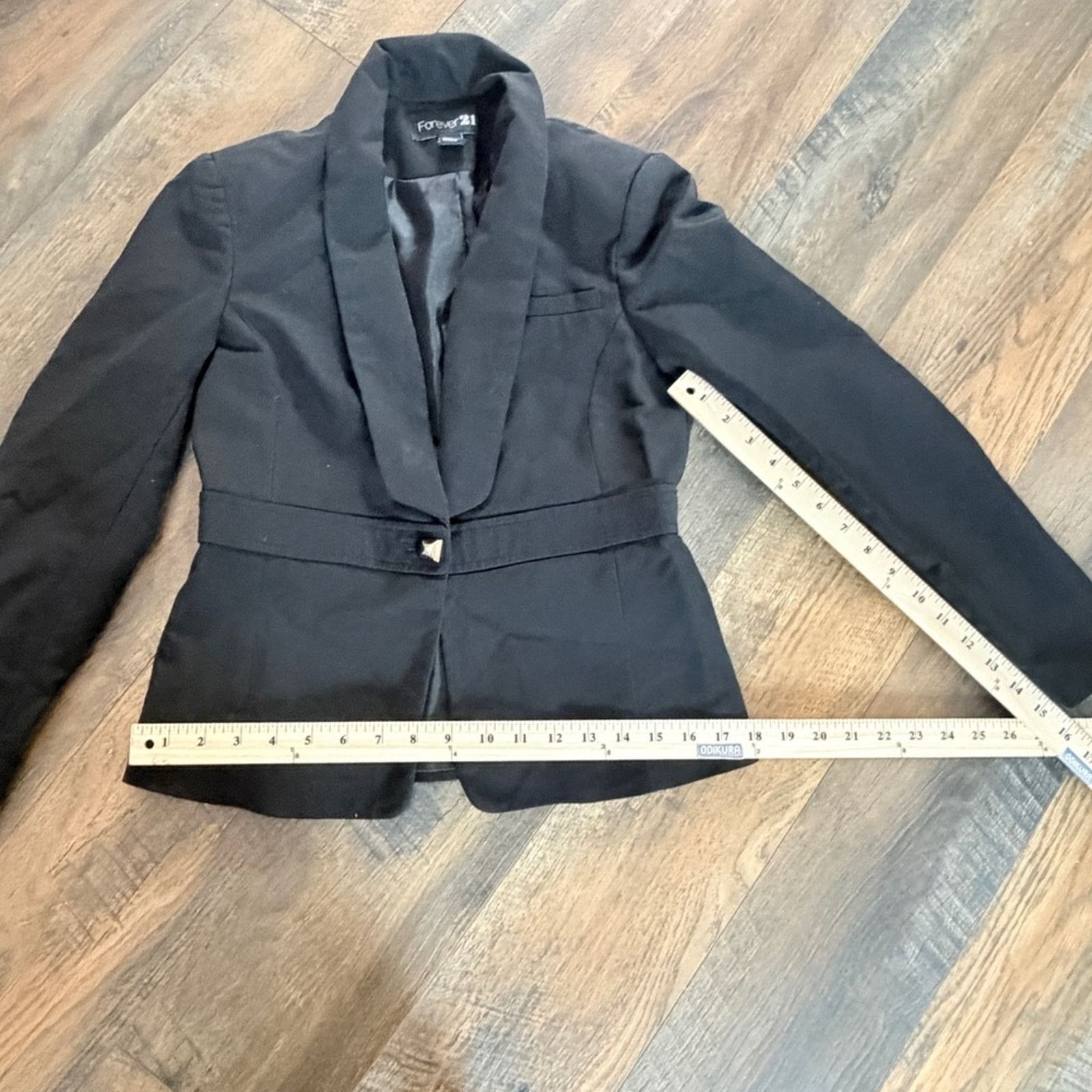 Forever 21 Black tailored blazer fitted jacket size small preppy work Size S / US 4 / IT 40 - 9 Thumbnail