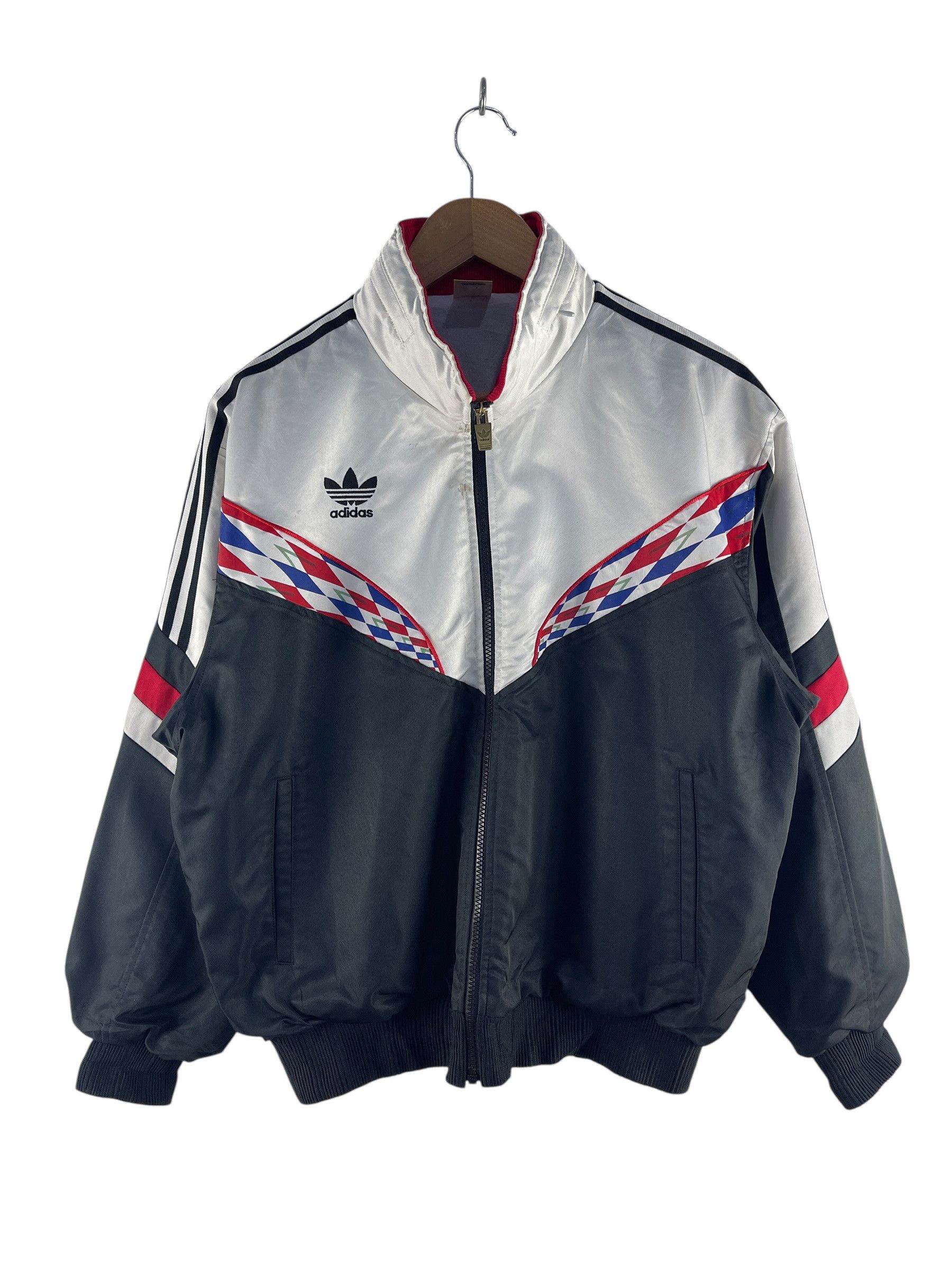 Adidas Vintage Adidas Trefoil Diamond Track Jacket 80s Size US L / EU 52-54 / 3 - 1 Thumbnail