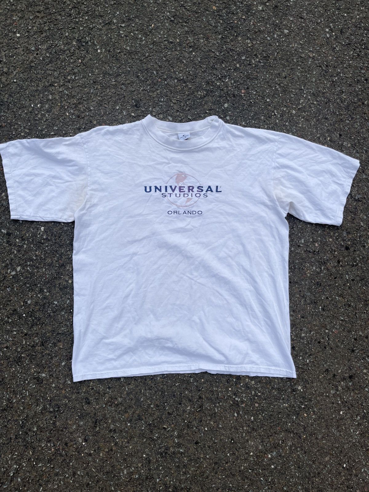 Vintage Vintage Universal Studios T-Shirt Size US XL / EU 56 / 4 - 1 Thumbnail