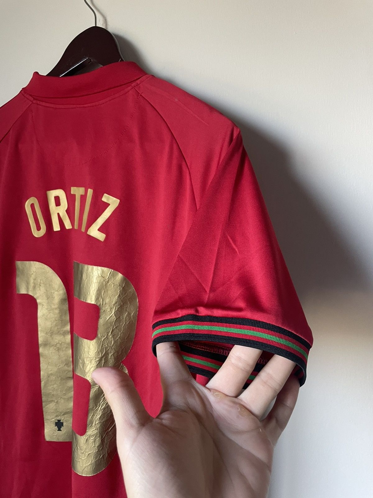 Nike Nike Portugal 2020 Stadium Home Soccer Jersey polo Size US L / EU 52-54 / 3 - 6 Thumbnail