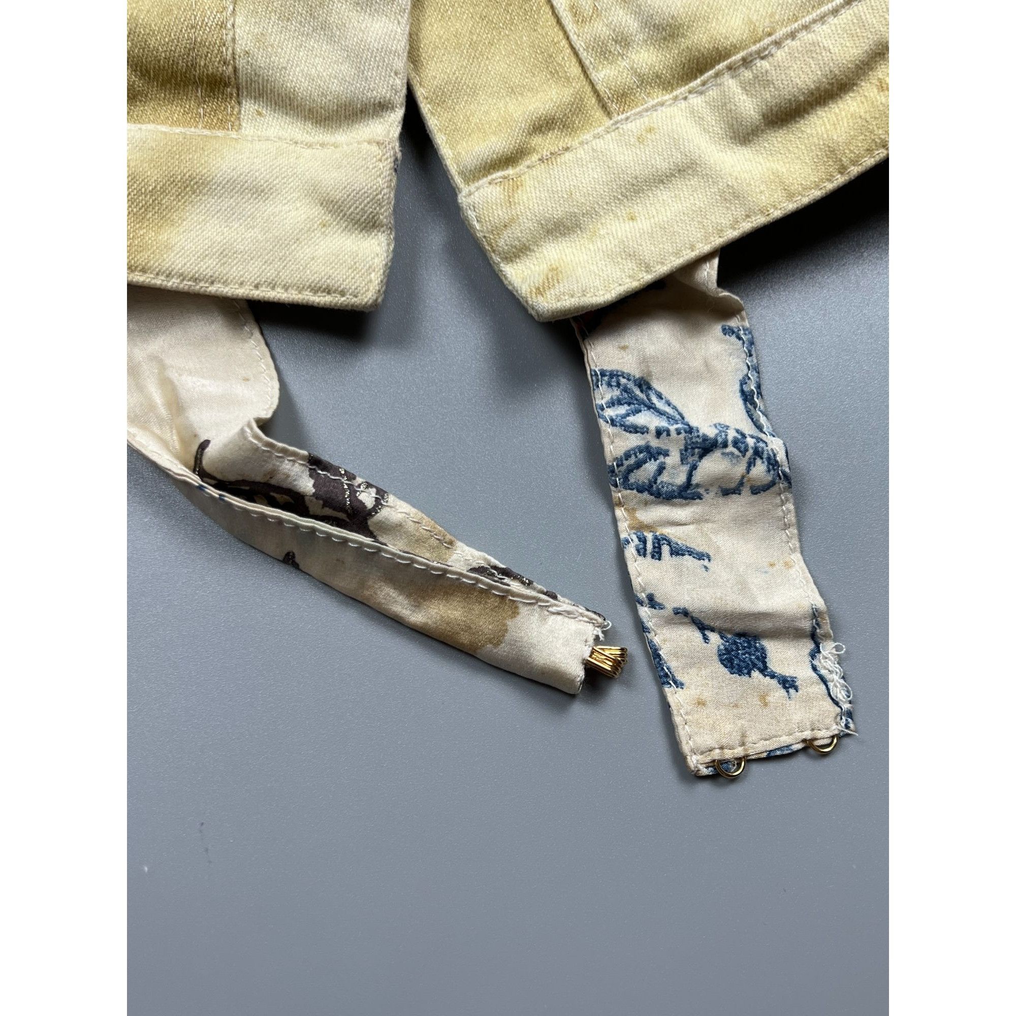 Roberto Cavalli 2003 Roberto Cavalli Runway Tattoo Denim Jacket (Y0879) Size S / US 4 / IT 40 - 8 Thumbnail