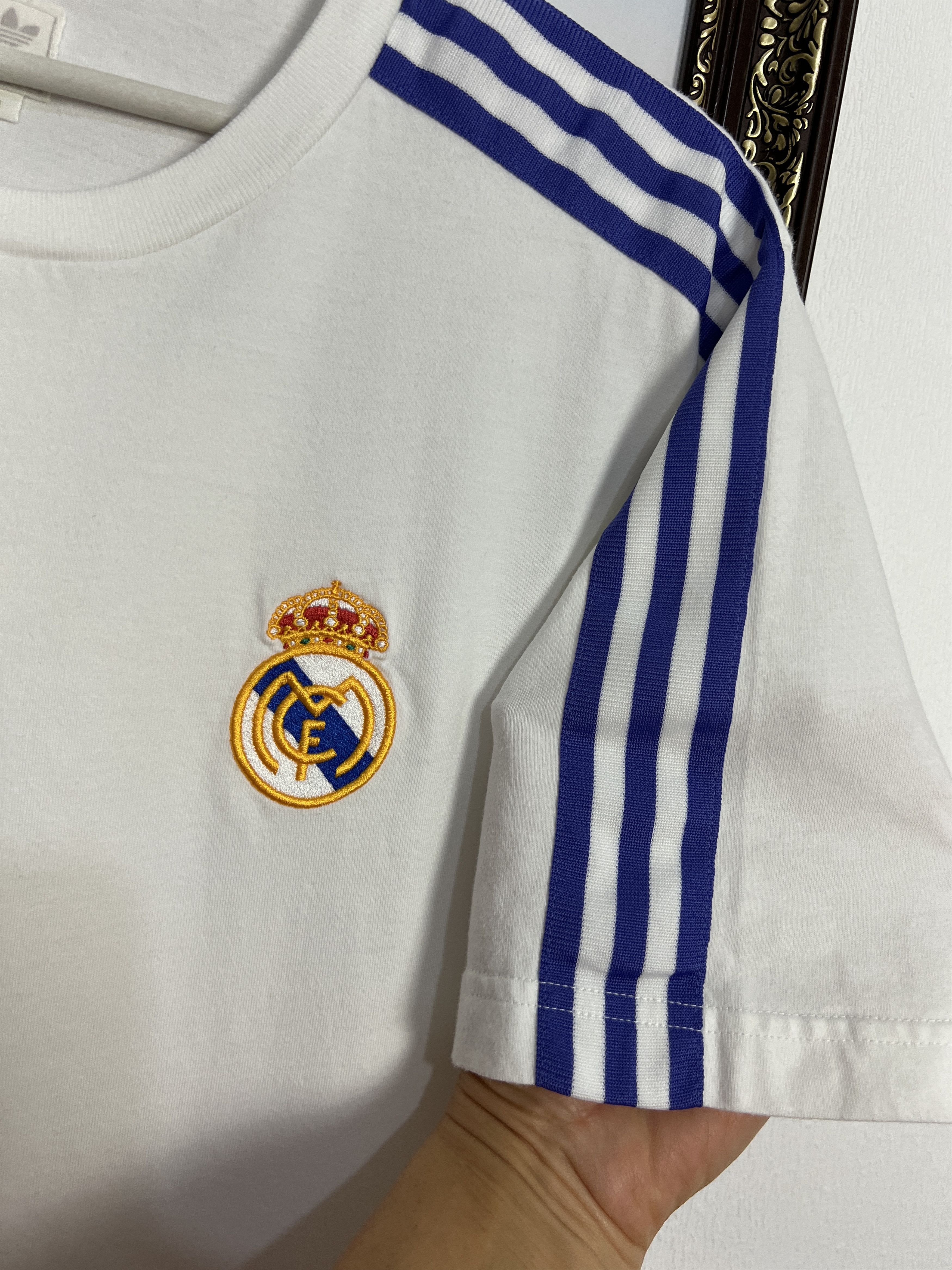 Adidas Vintage Originals Real Madrid Football Shirt Soccer Jersey Size US M / EU 48-50 / 2 - 4 Thumbnail
