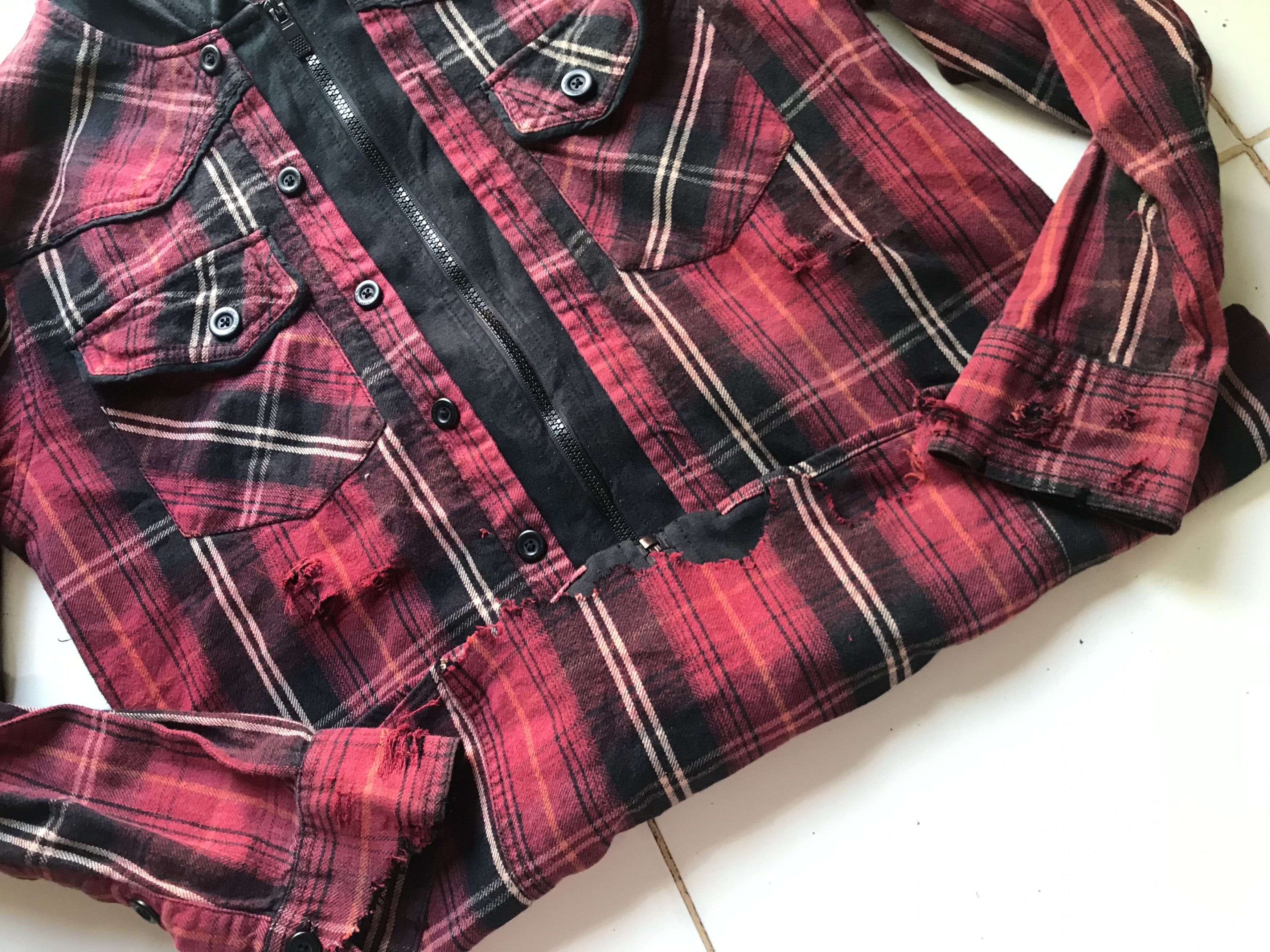 Beauty Beast Vintage tbjeans flanel double layers destroyed hoodie Size US M / EU 48-50 / 2 - 8 Thumbnail