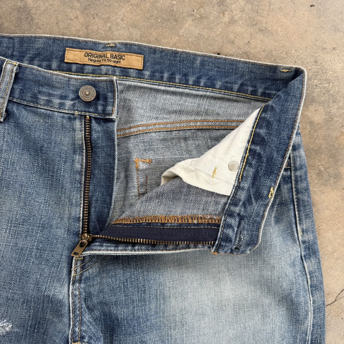 Japanese Brand VINTAGE JAPANESE FADED JEAN DENIM PANTS Size US 33 - 7 Thumbnail