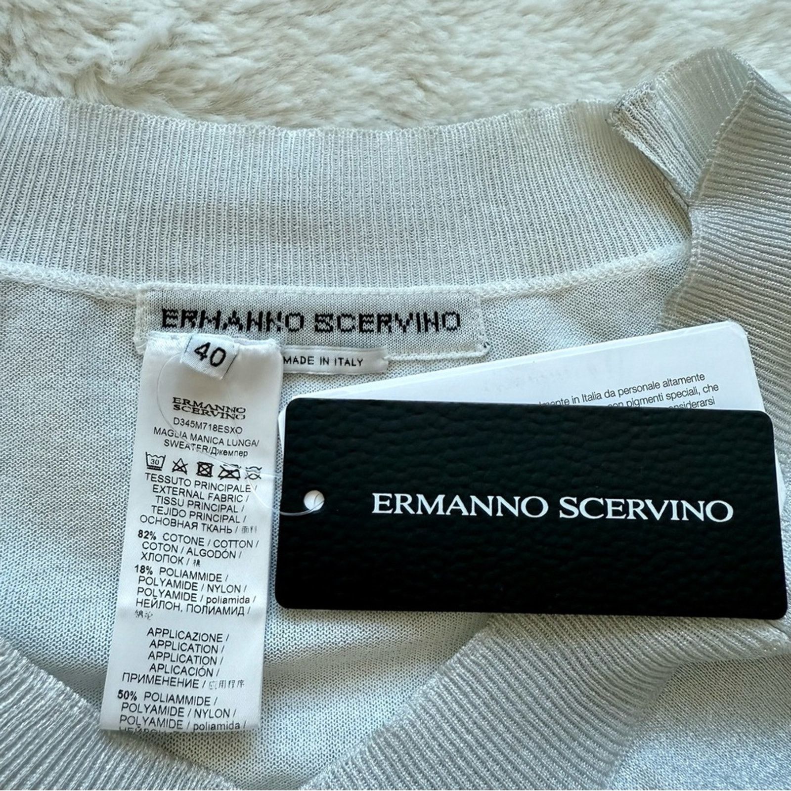 Ermanno Scervino NWT! Ermanno Scervino women top size 40IT or 4US 950$ Size S / US 4 / IT 40 - 10 Thumbnail