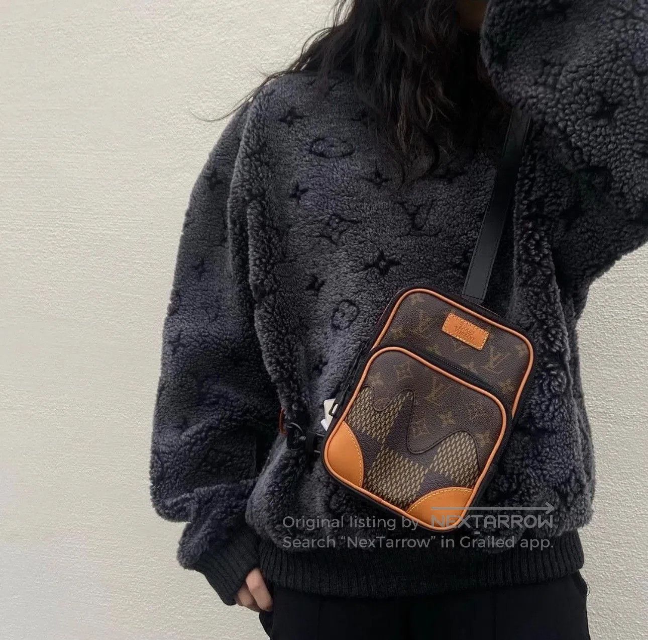 Louis Vuitton Louis Vuitton Monogram Fur Sweater. Size US L / EU 52-54 / 3 - 5 Thumbnail