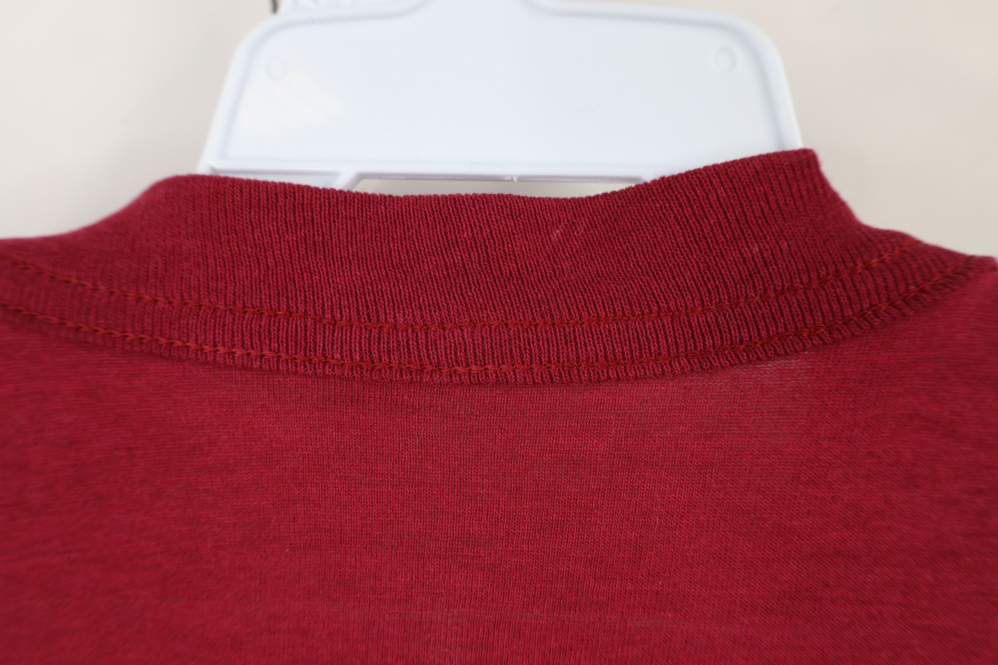 Vintage Vintage 90s Streetwear Blank Thin Pocket T-Shirt Red USA Size US M / EU 48-50 / 2 - 10 Thumbnail