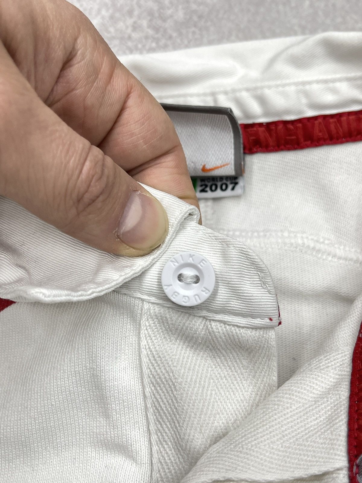 Nike Vintage Nike England Rugby World Cup 2007 Long Sleeve Polo Size US M / EU 48-50 / 2 - 11 Thumbnail