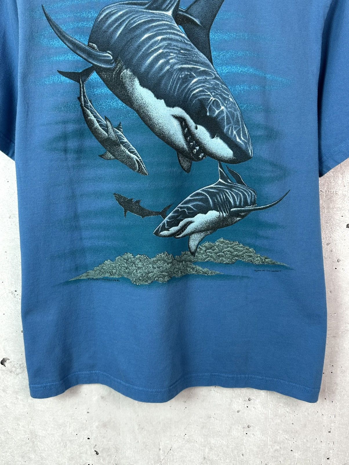 Vintage Vintage Harlequin 1993 Blue Cotton Sharks Short Sleeve Tee Size US M / EU 48-50 / 2 - 8 Thumbnail