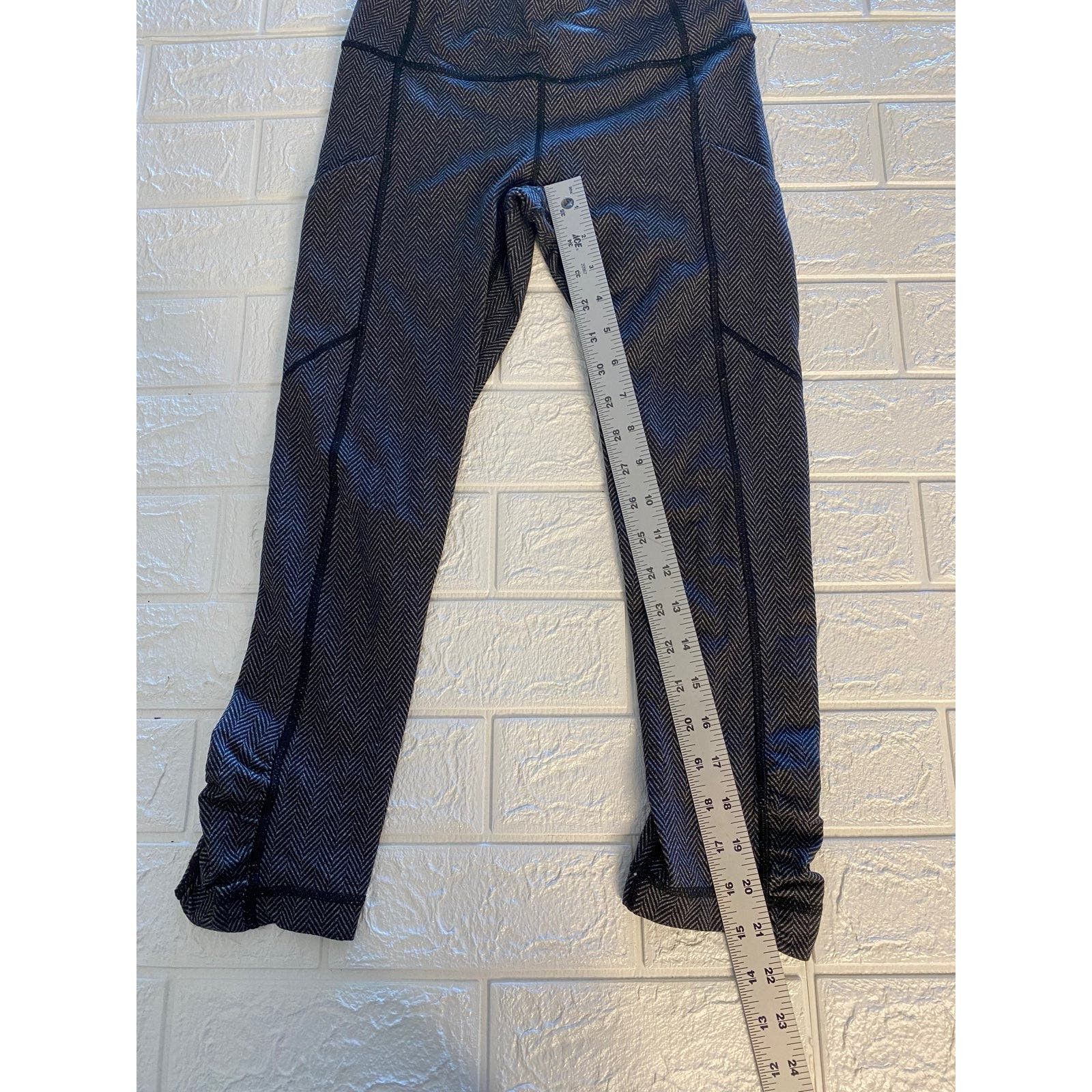 Lululemon lululemon leggings size 4 Size 27" / US 4 / IT 40 - 2 Thumbnail