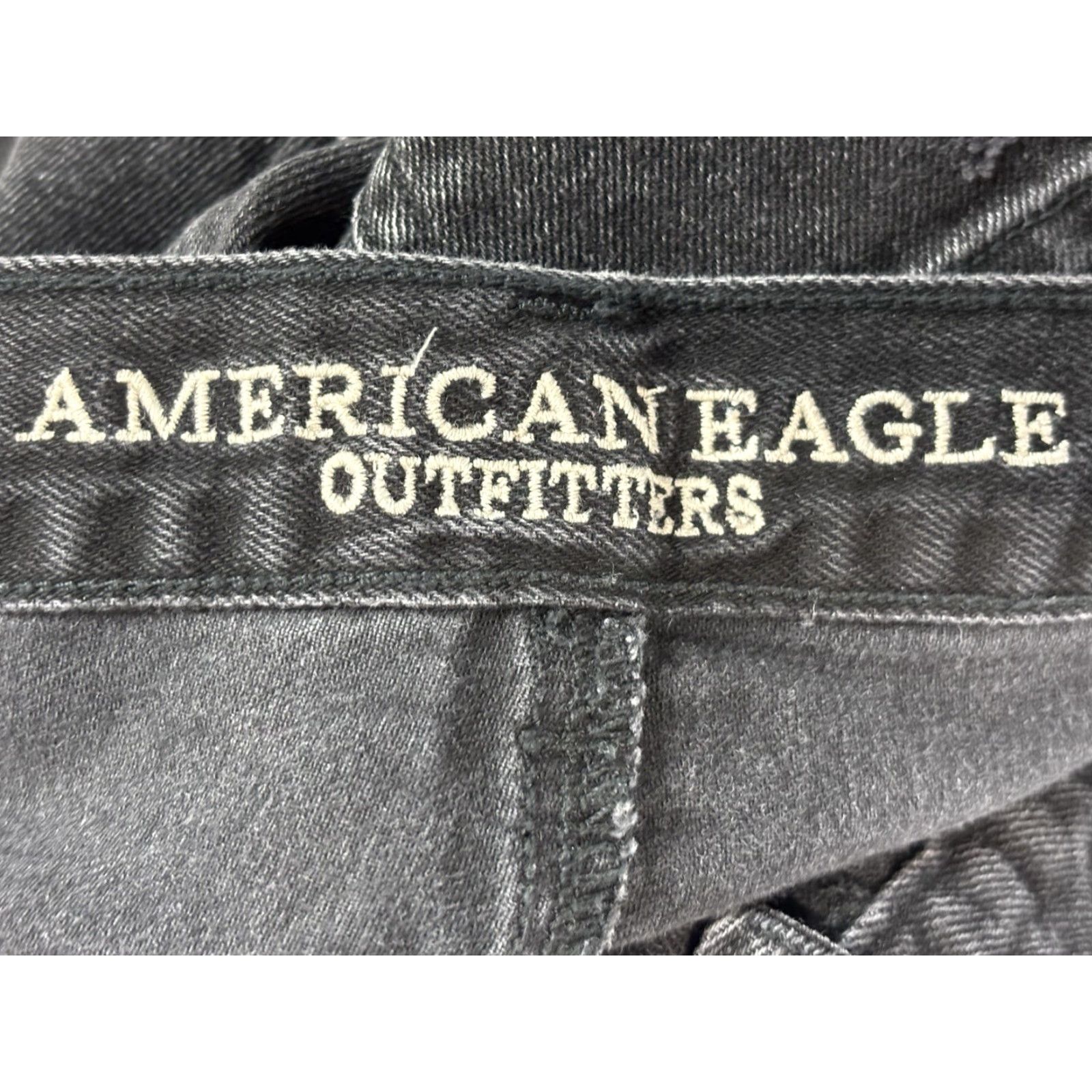 American Eagle Outfitters VINTAGE American Eagle Outfitters Women's Jeans Mom Fit Distressed Black Cotton Blend Size 10 Tall Size 32" / US 10 / IT 46 - 5 Thumbnail