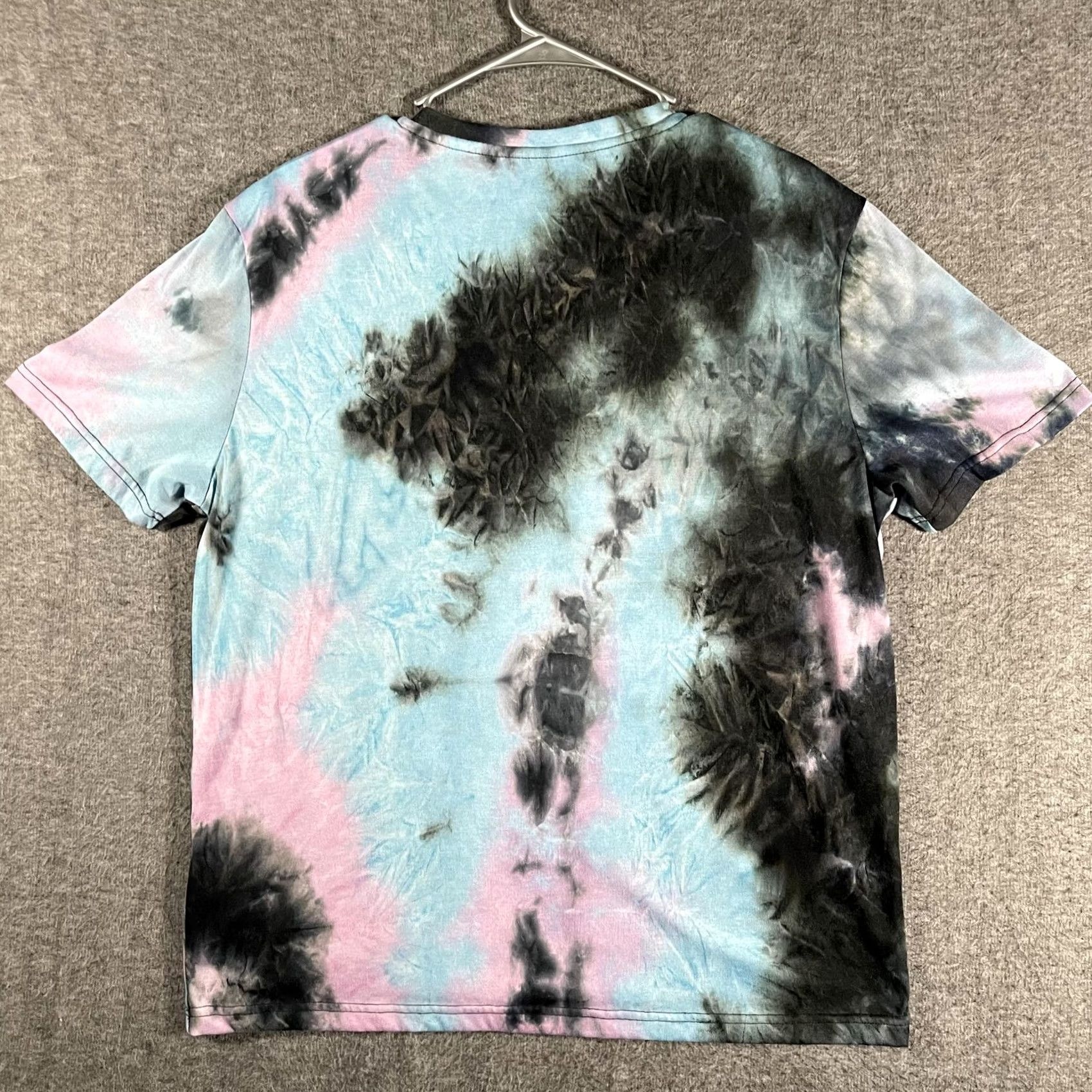 Vintage Manfinity Mens Large Pastel Tie Dye Skeleton Hand Rock Graphic Tee Shirt Size US L / EU 52-54 / 3 - 4 Thumbnail