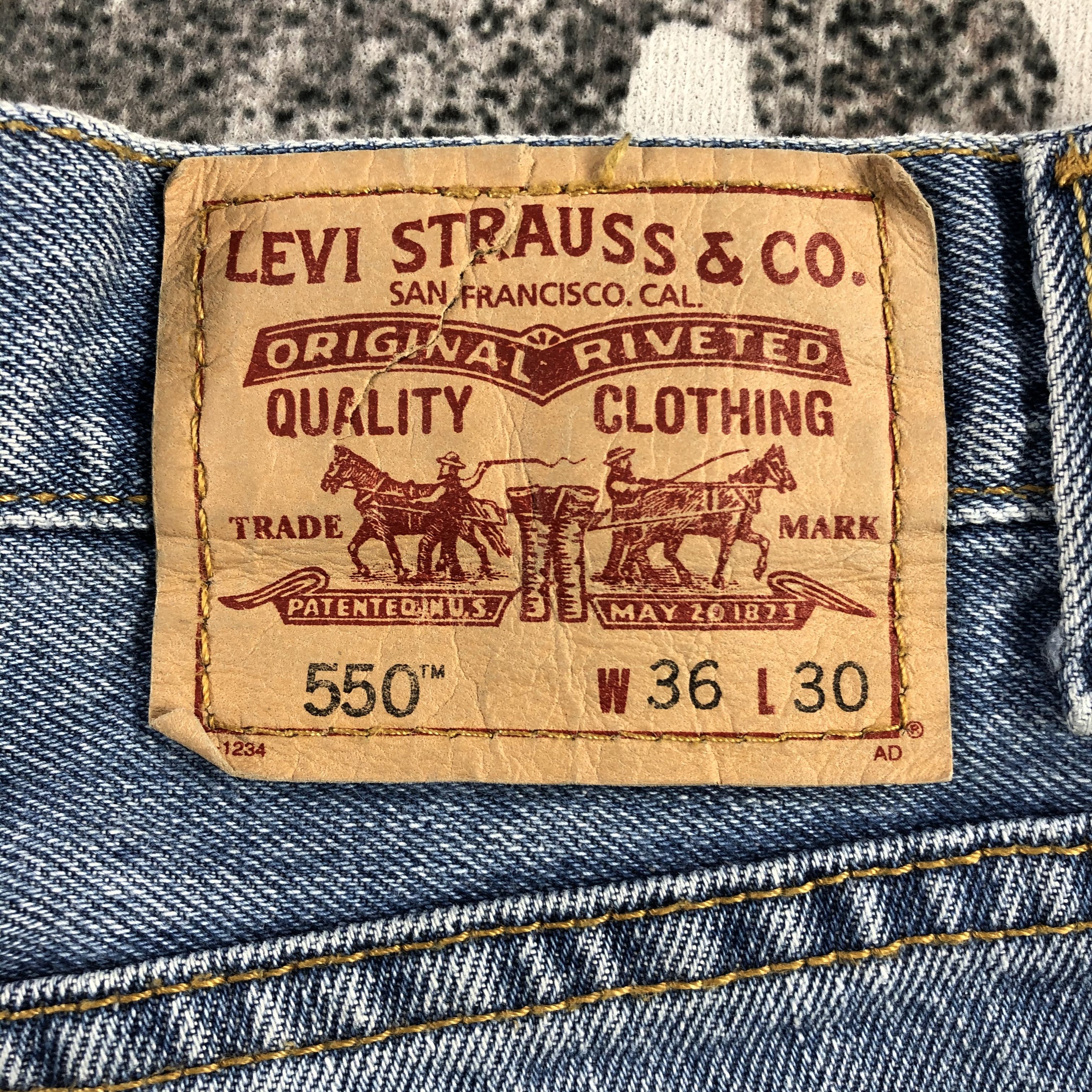 Levi's Vintage Levis 550 Jeans Relaxed Fit Denim KJ1023 Size US 36 / EU 52 - 5 Thumbnail