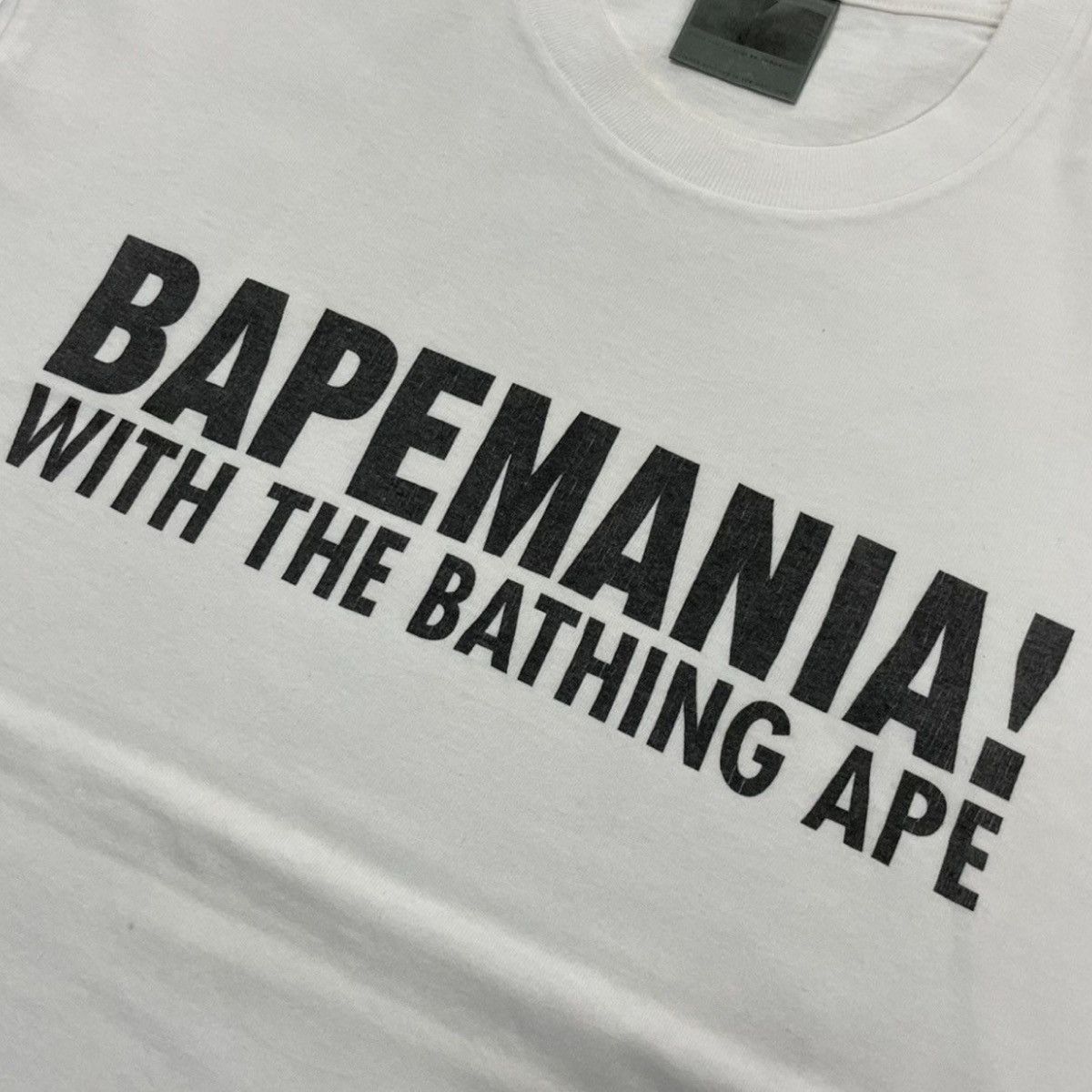 Bape A Bathing Ape "BAPEMANIA" Tee Size US M / EU 48-50 / 2 - 2 Thumbnail