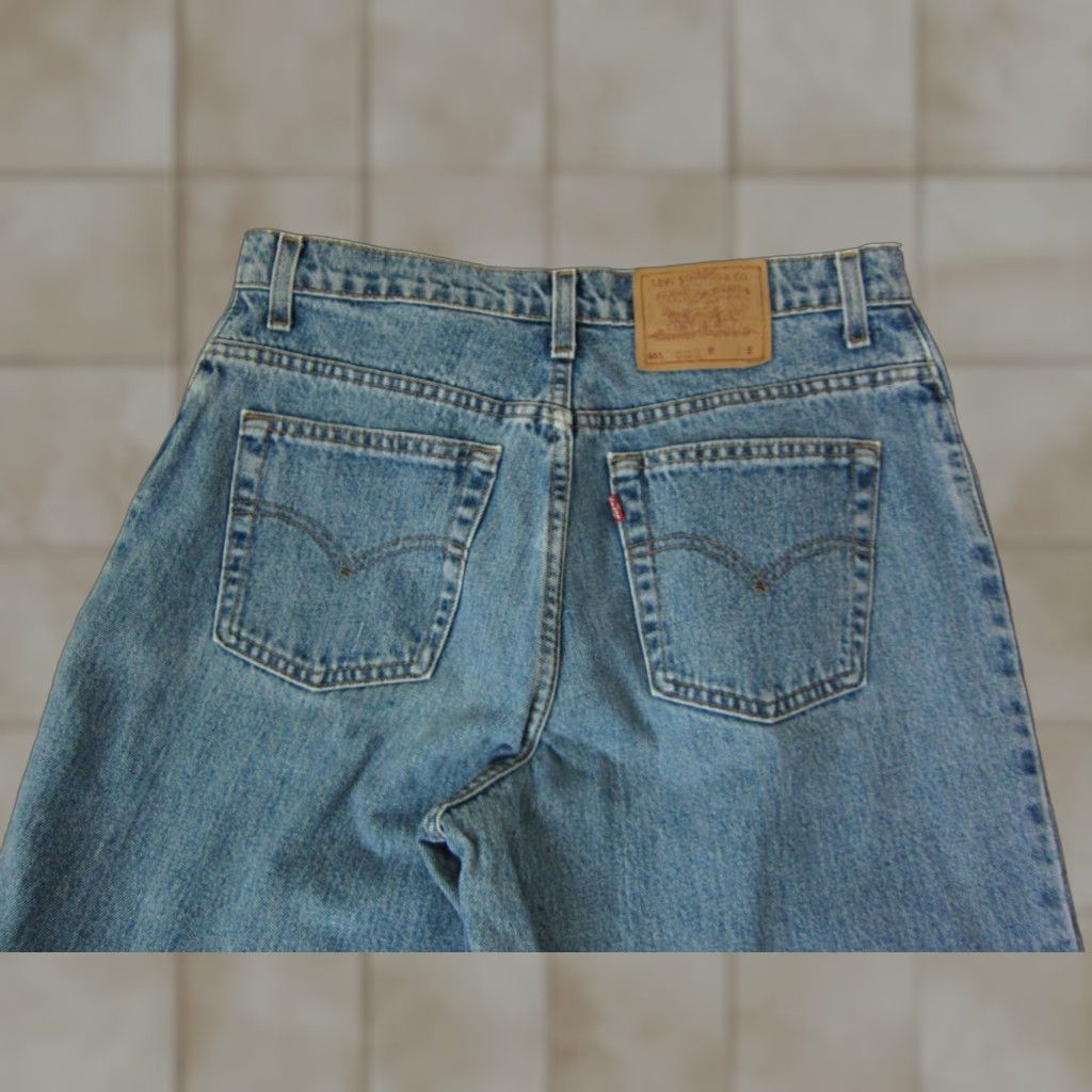 Levi's VINTAGE Levi's Jeans Womens 14 Blue 551 High Rise 32 x 28 90s Tapered Canada Size 36" / US 14 / IT 50 - 1 Thumbnail