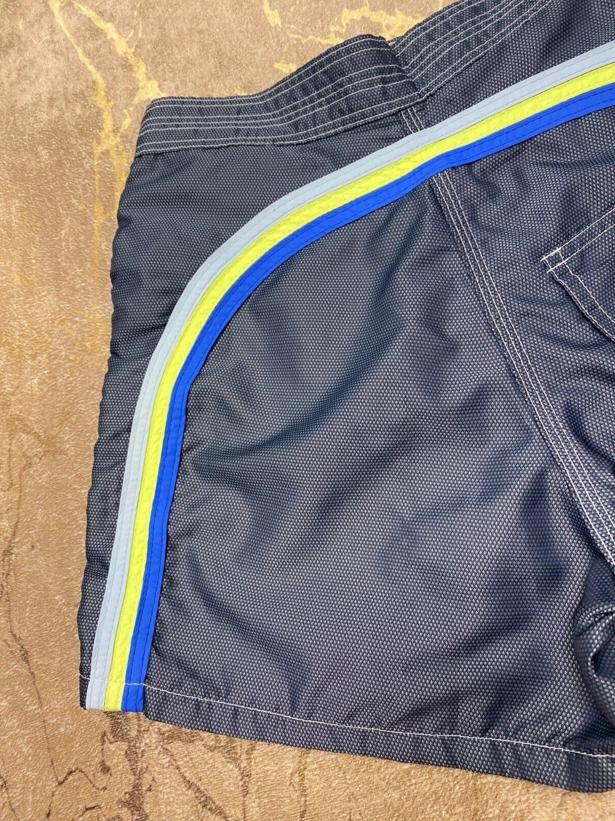 Sundek Knit Sundek 30 Beach Board Shorts Trunks Bath Suit Size 30 S Size US 30 / EU 46 - 2 Thumbnail