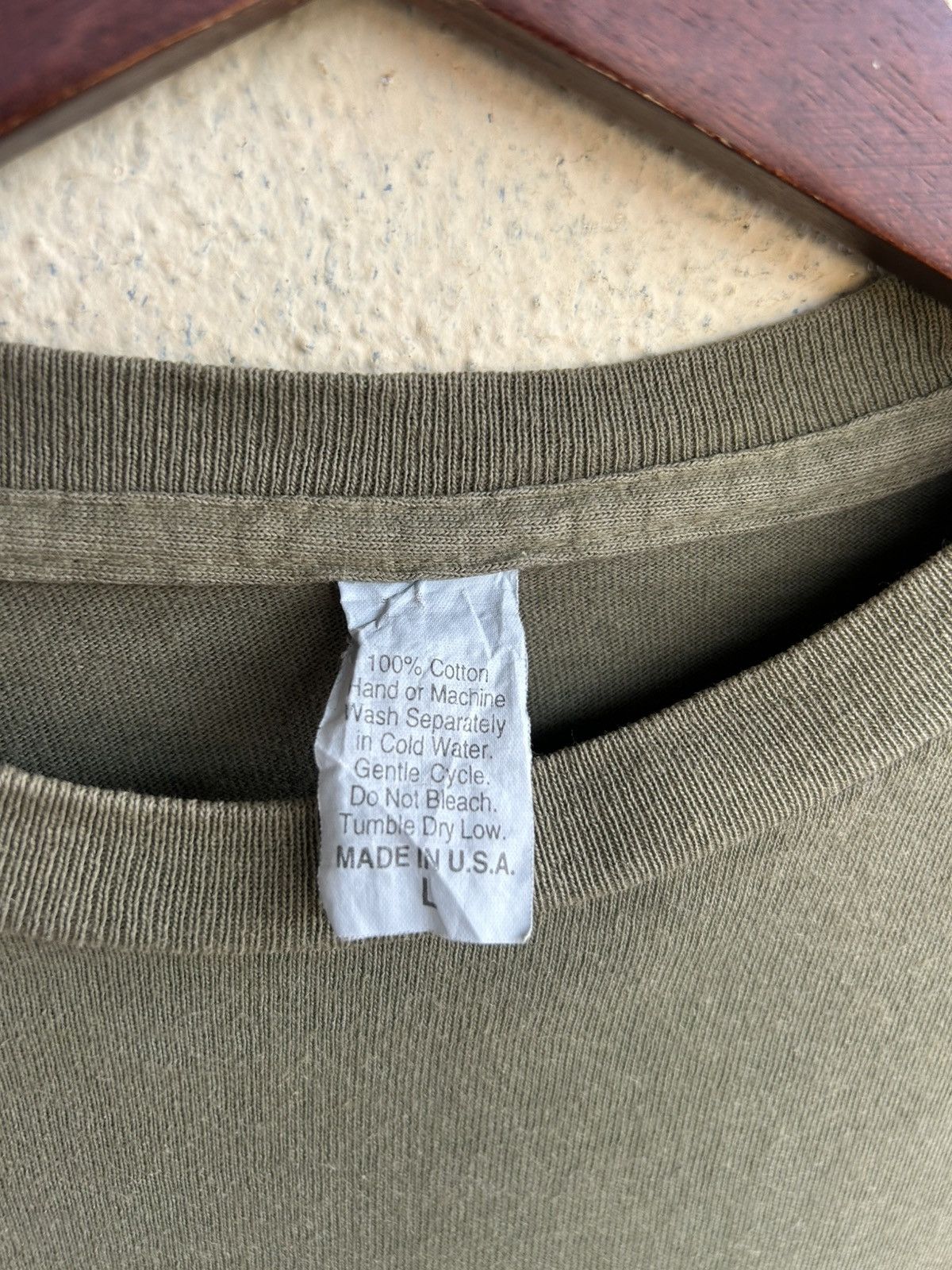 Superga Superga Spell Out Army Green Tshirt Size US L / EU 52-54 / 3 - 7 Thumbnail