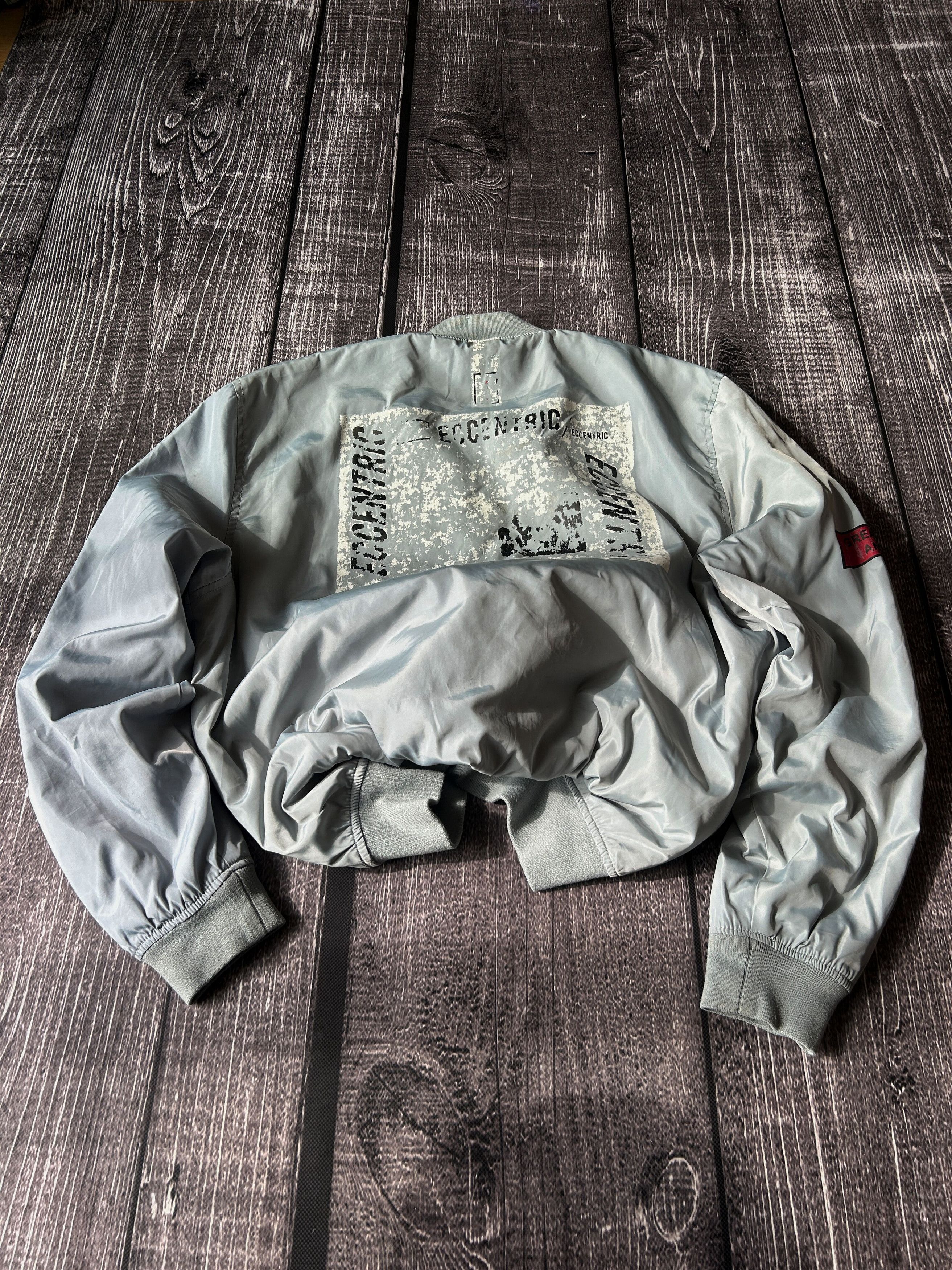 Japanese Brand Light Gray Bomber Jacket Minimal Zip Up Streetwear Outerwear Size US L / EU 52-54 / 3 - 2 Thumbnail