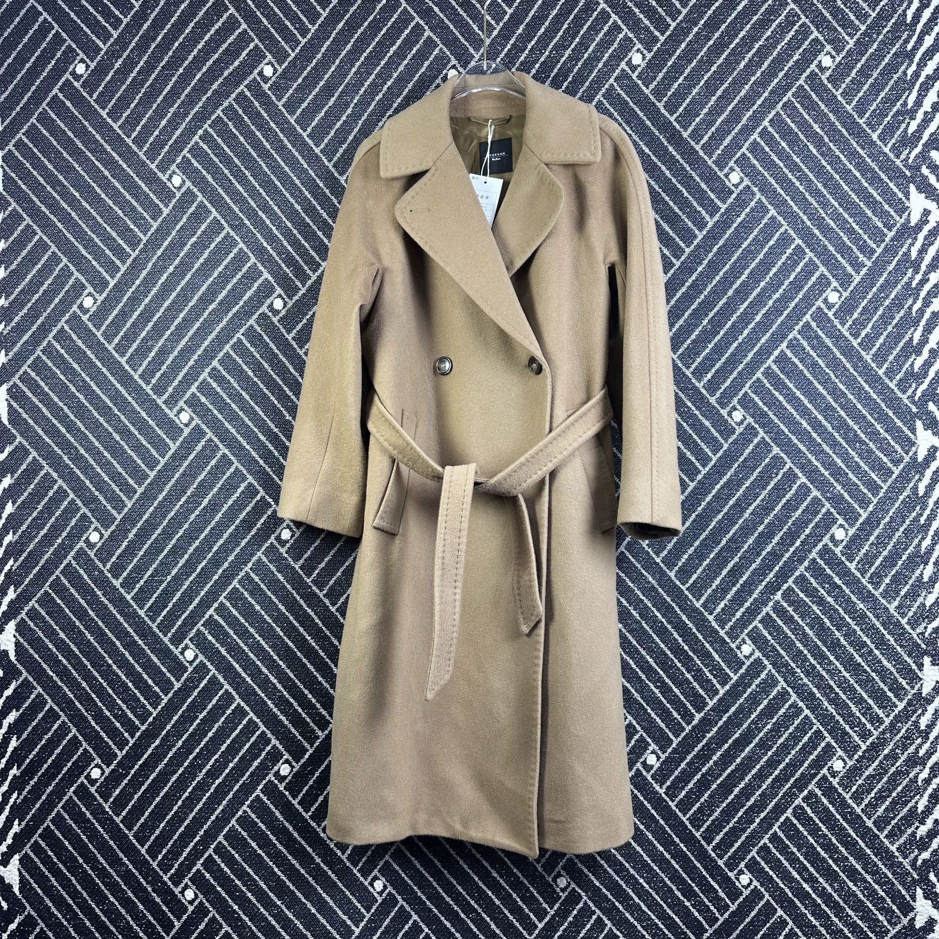 Max Mara 99 New Max Mara Weekend Camel Wool Coat Size 36 Size XS / US 0-2 / IT 36-38 - 1 Thumbnail