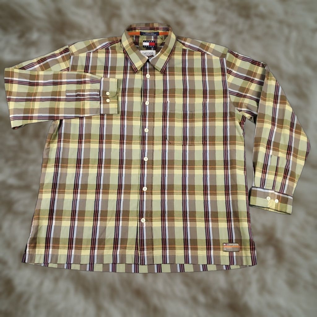 Tommy Hilfiger Tommy Hilfiger Button-Up Shirt Mens Large Beige Plaid Long Sleeve Casual Preppy Size US L / EU 52-54 / 3 - 1 Thumbnail