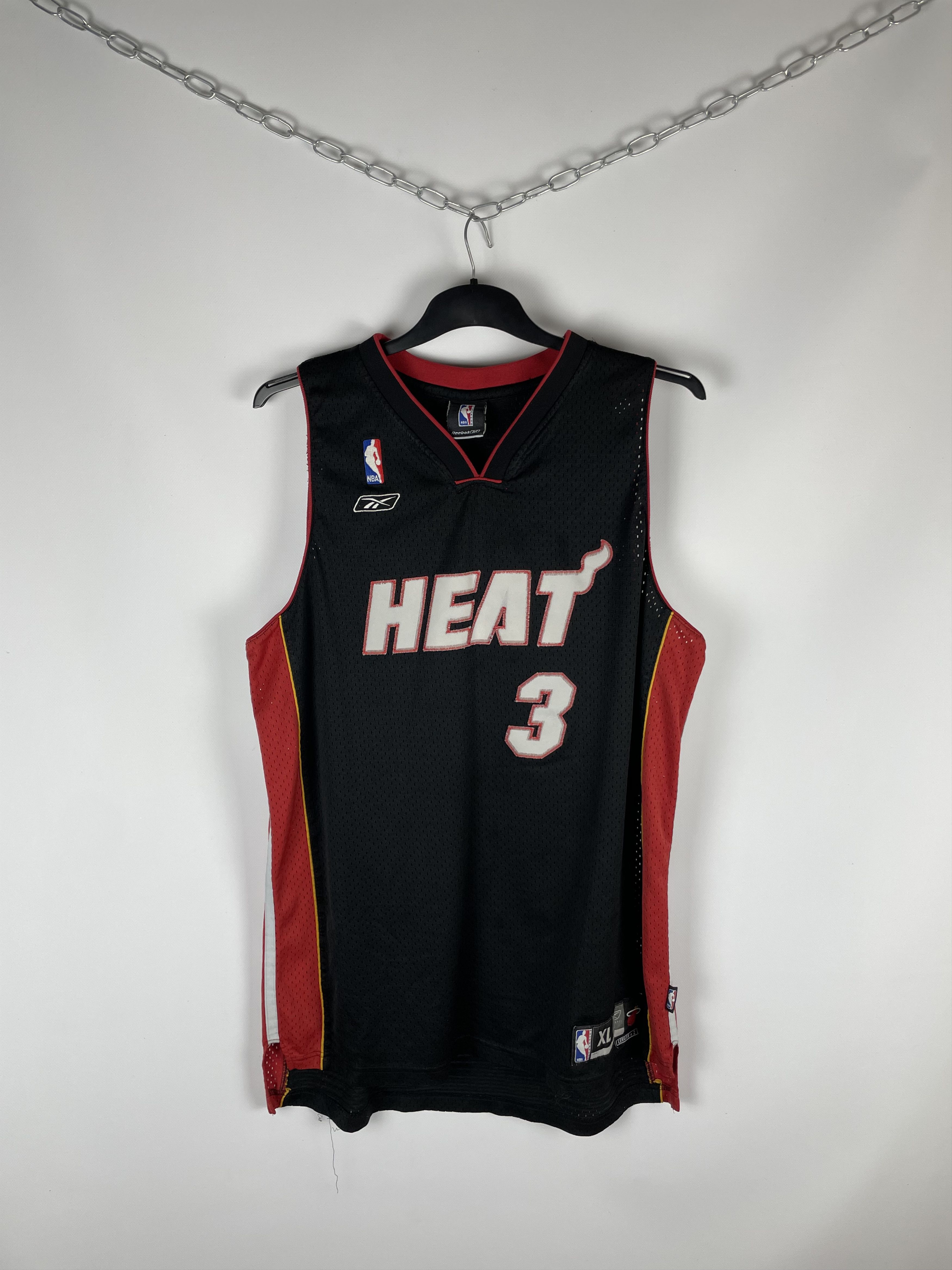 NBA Miami Heat Dwayne Wade #3 Reebok Jersey Size US XL / EU 56 / 4 - 1 Thumbnail