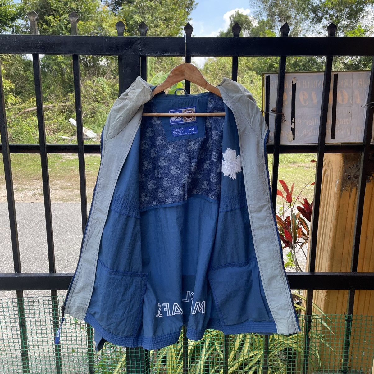 NHL 🔥Starter NHL Toronto Maple Leafs Windbreaker Hooded Jacket Size US M / EU 48-50 / 2 - 16 Thumbnail