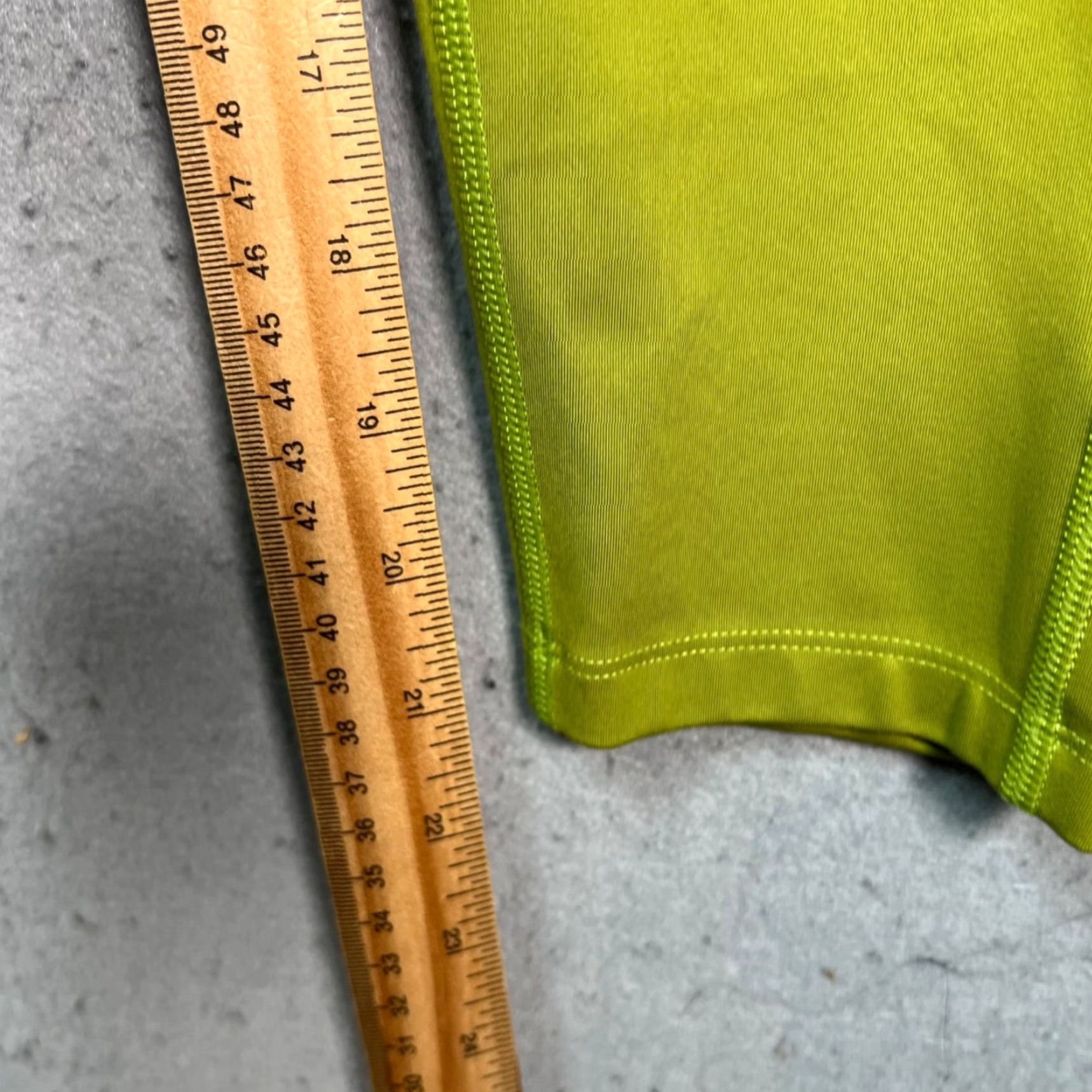 Girlfriend Collective VINTAGE Girlfriend Collective Womens Medium Lime Green Athletic Leggings Recycled Fabric Leggings Green M Athletic Slim Skinny Inseam 22in Size 32" / US 10 / IT 46 - 7 Thumbnail