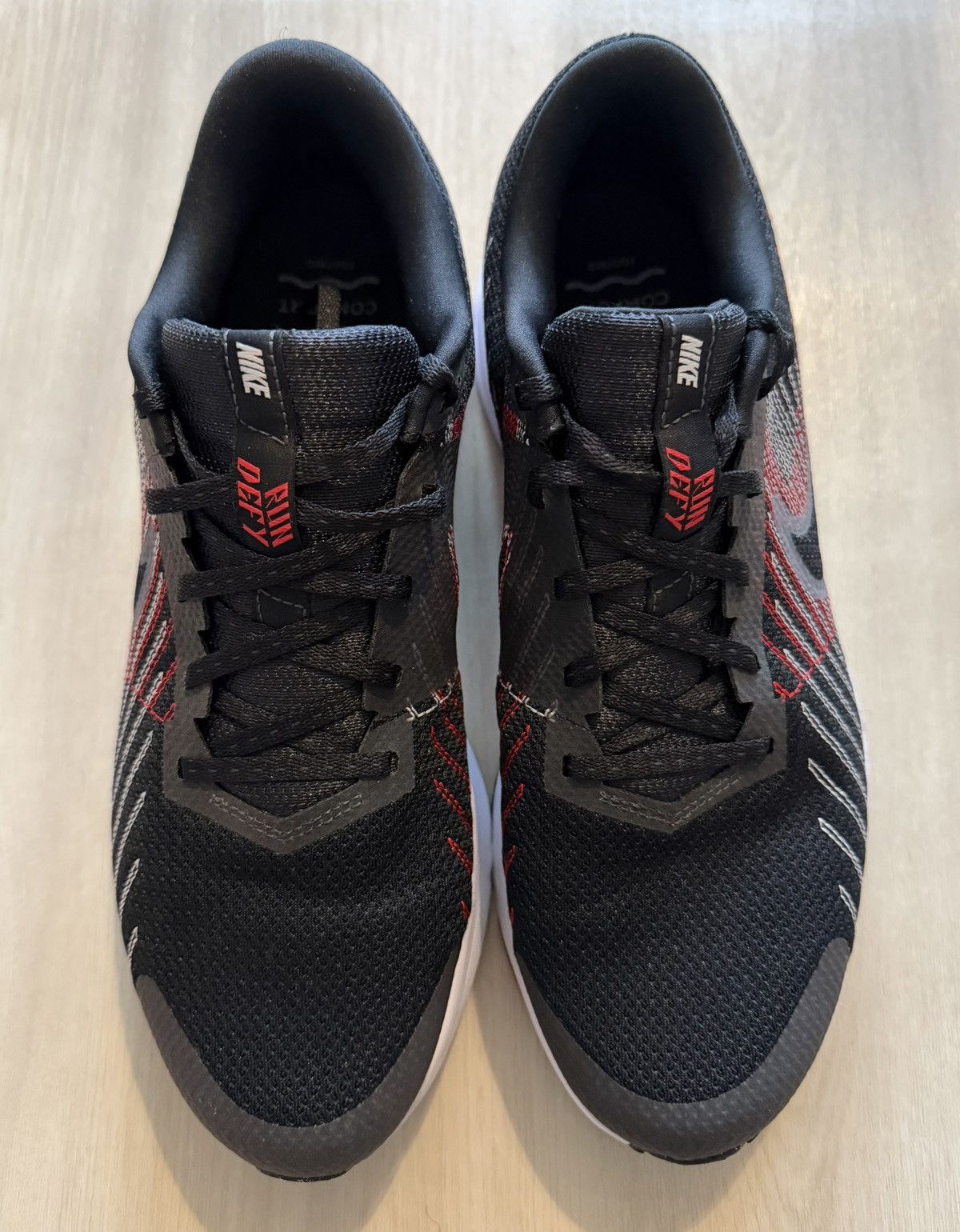 Nike Nike Run Defy Men's Training Running Shoes Sz 10.5 Size US 10.5 / EU 43-44 - 3 Thumbnail