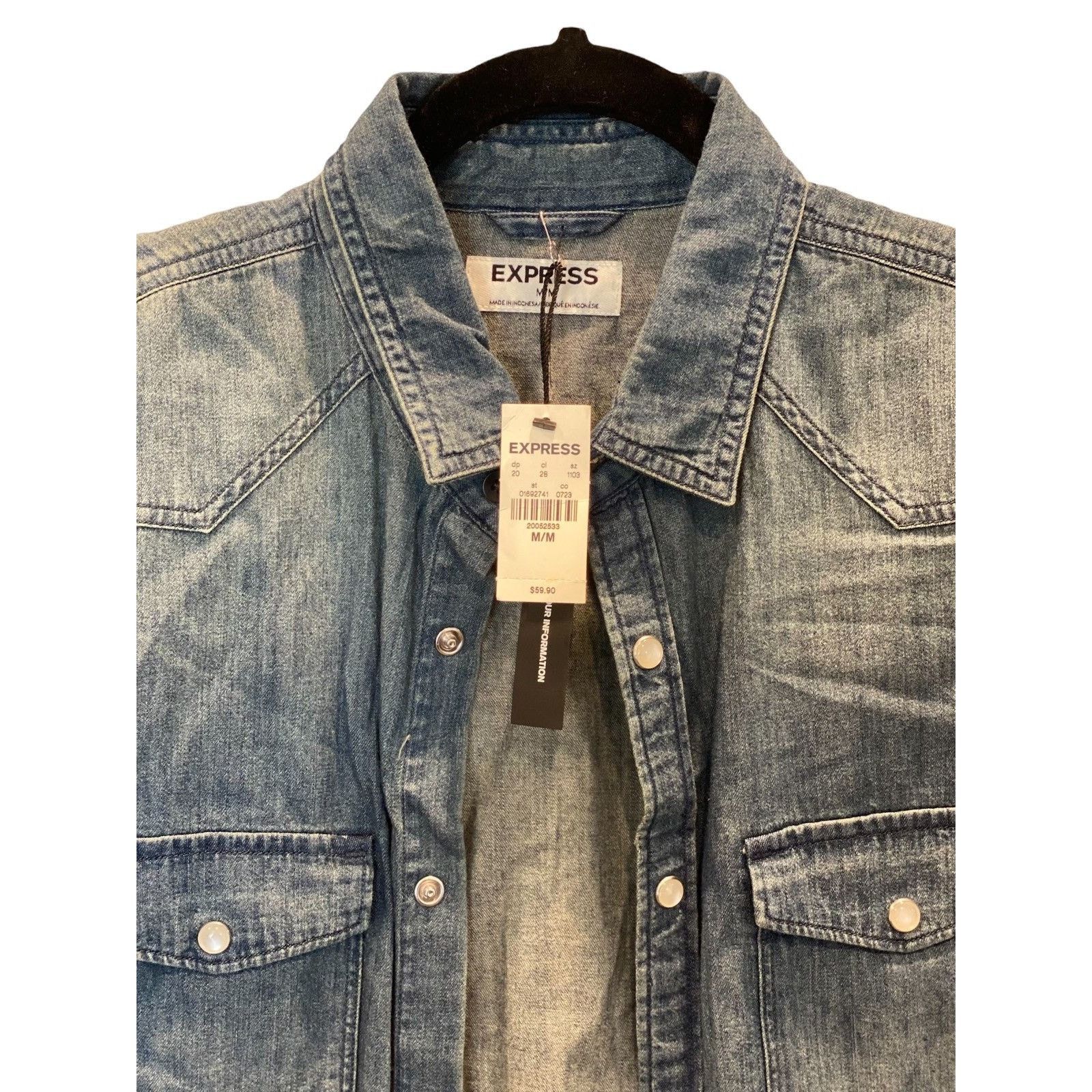 Express Express Denim Botton Up Medium NWT Size US M / EU 48-50 / 2 - 2 Thumbnail