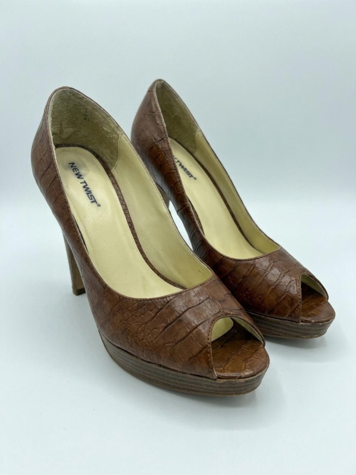 Other New Twist Brown Croc-Embossed Peep-Toe Stiletto Heels Size US 8.5 / IT 38.5 - 1 Thumbnail