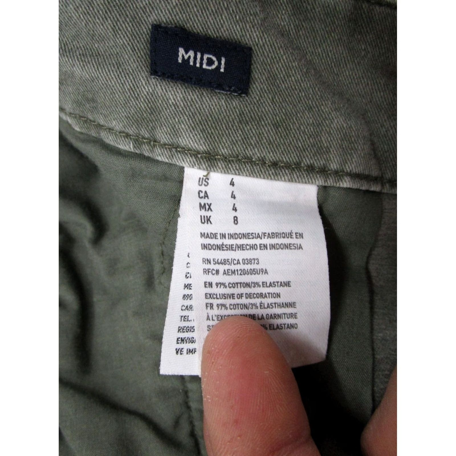 American Eagle Outfitters American Eagle Outfitters Shorts Shirt? (Oops) Size 27" / US 4 / IT 40 - 3 Thumbnail