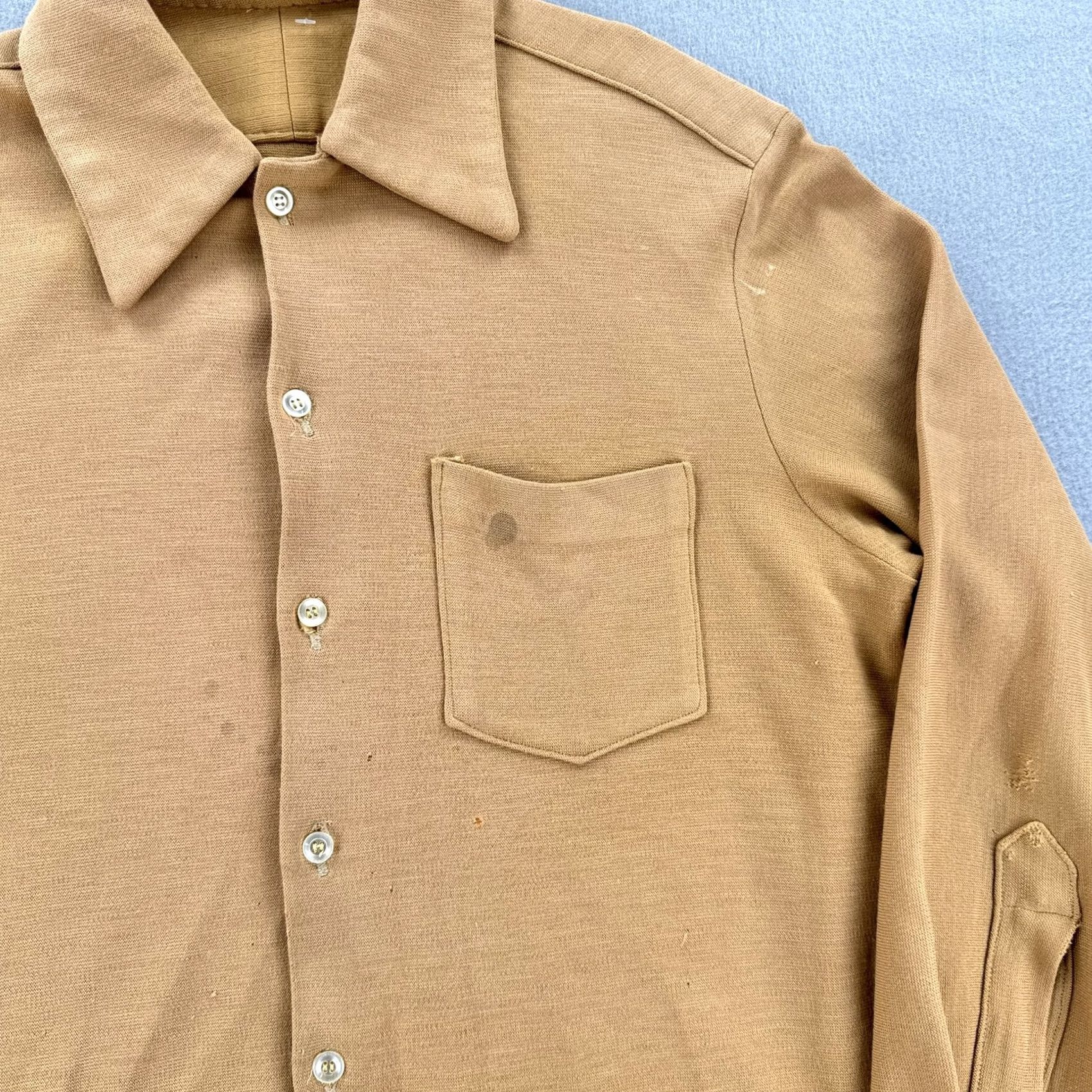 Vintage VINTAGE Wool Button Shirt Mens Large Brown Long Sleeve Workwear Distressed 70s US Army Mens Large Brown Long Sleeve Wool Button Shirt Size US L / EU 52-54 / 3 - 4 Thumbnail