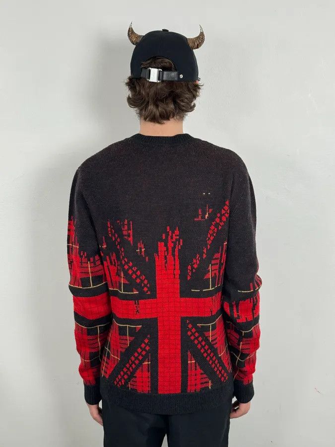 Alexander McQueen AW2012 Alexander Mcqueen Black & Red UK Flag Destructured Sweater Size US L / EU 52-54 / 3 - 3 Thumbnail